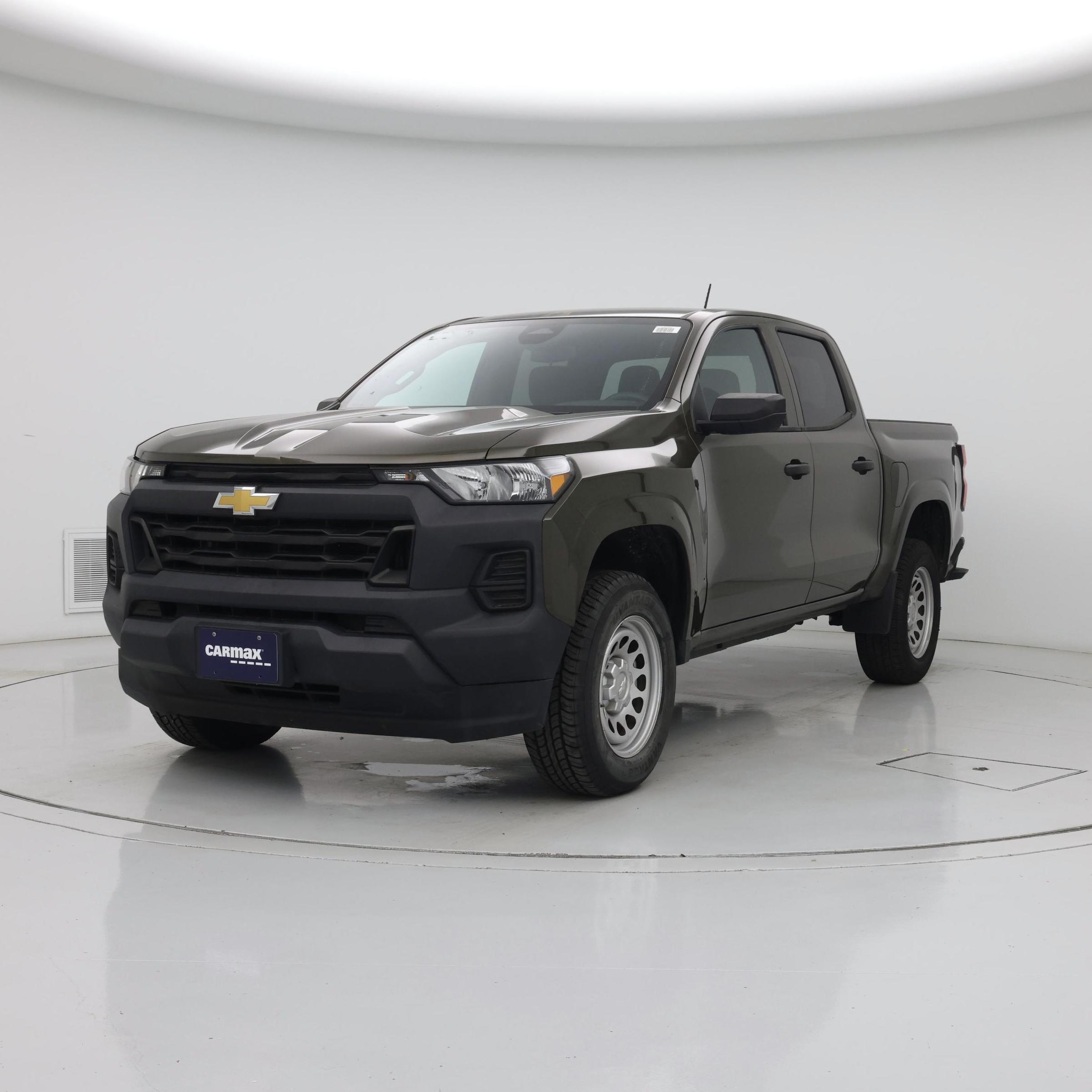Thumbnail: 2023 Chevrolet Colorado - 4