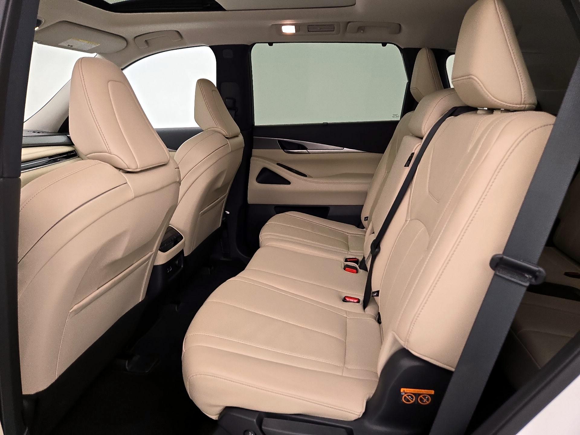 Thumbnail: 2023 INFINITI QX60 - 20