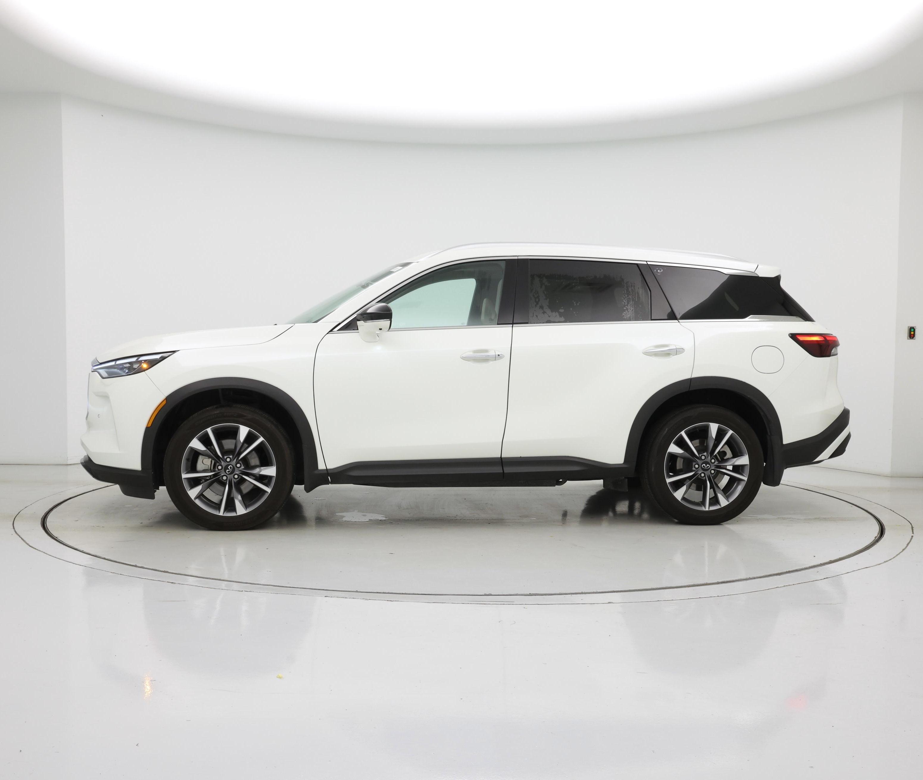 Thumbnail: 2023 INFINITI QX60 - 3