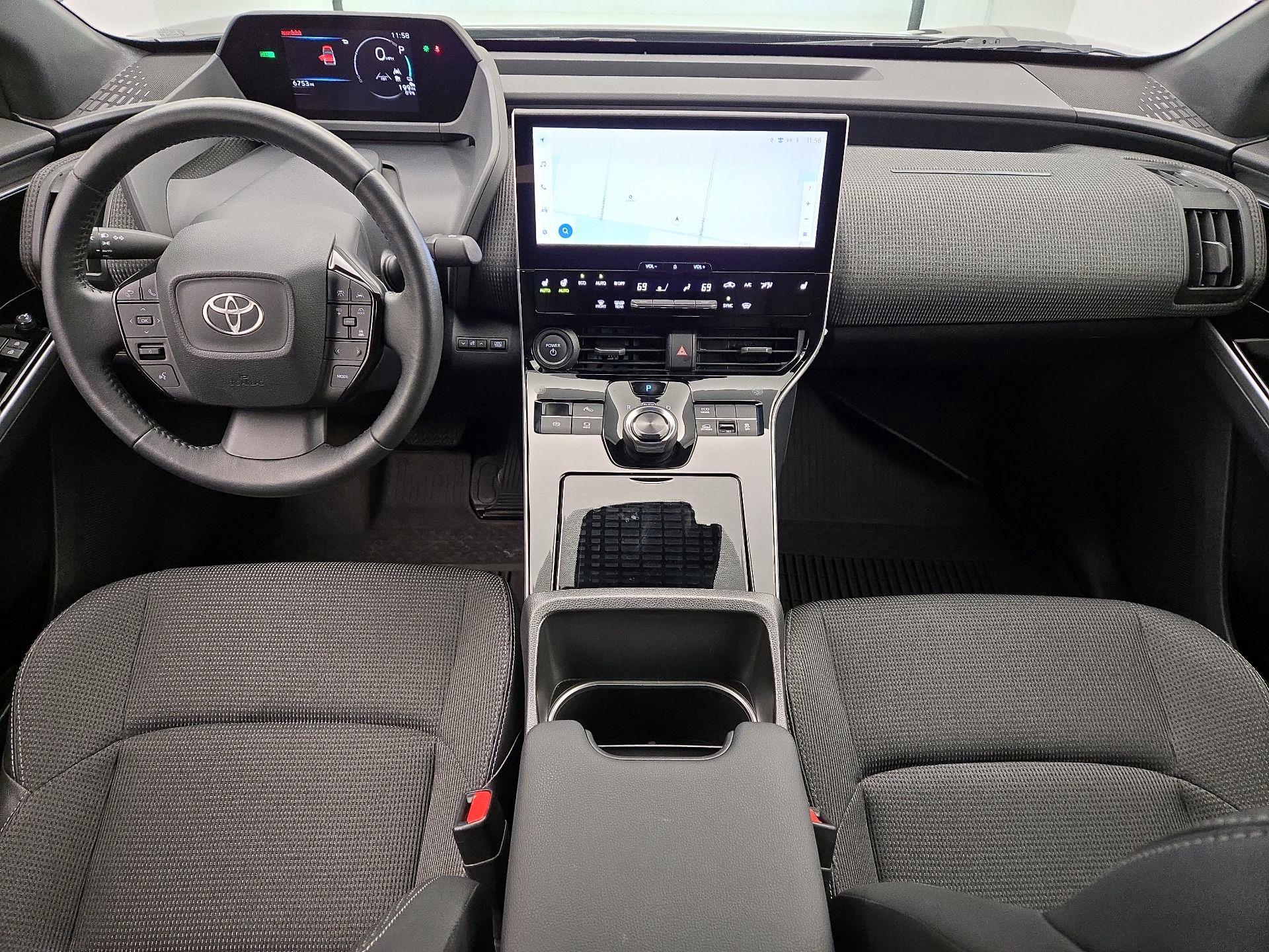 Thumbnail: 2023 Toyota bZ4X - 9