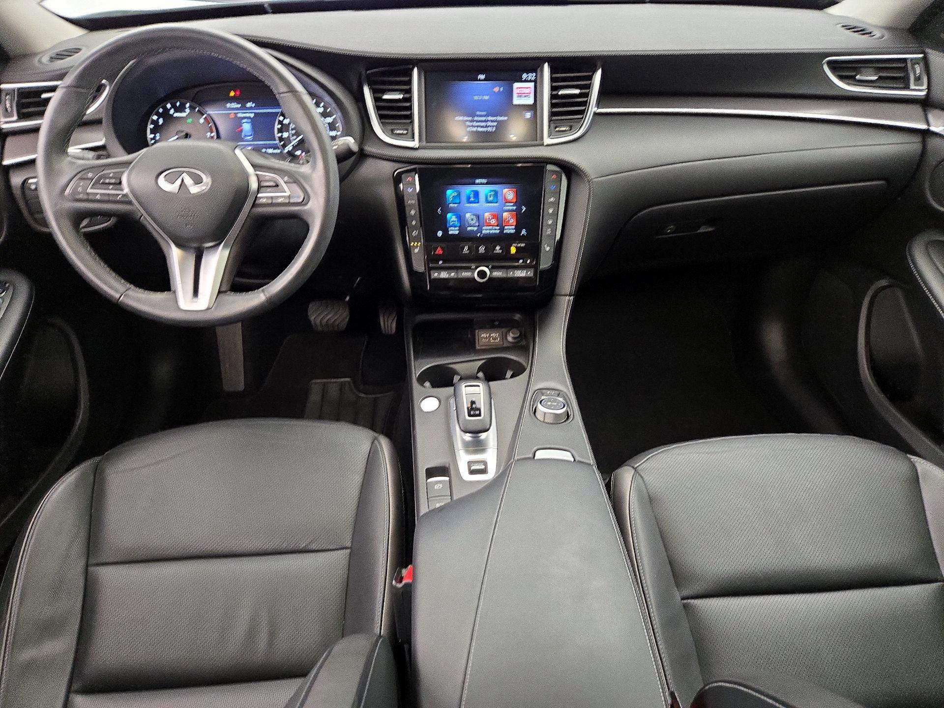 Thumbnail: 2023 INFINITI QX50 - 9