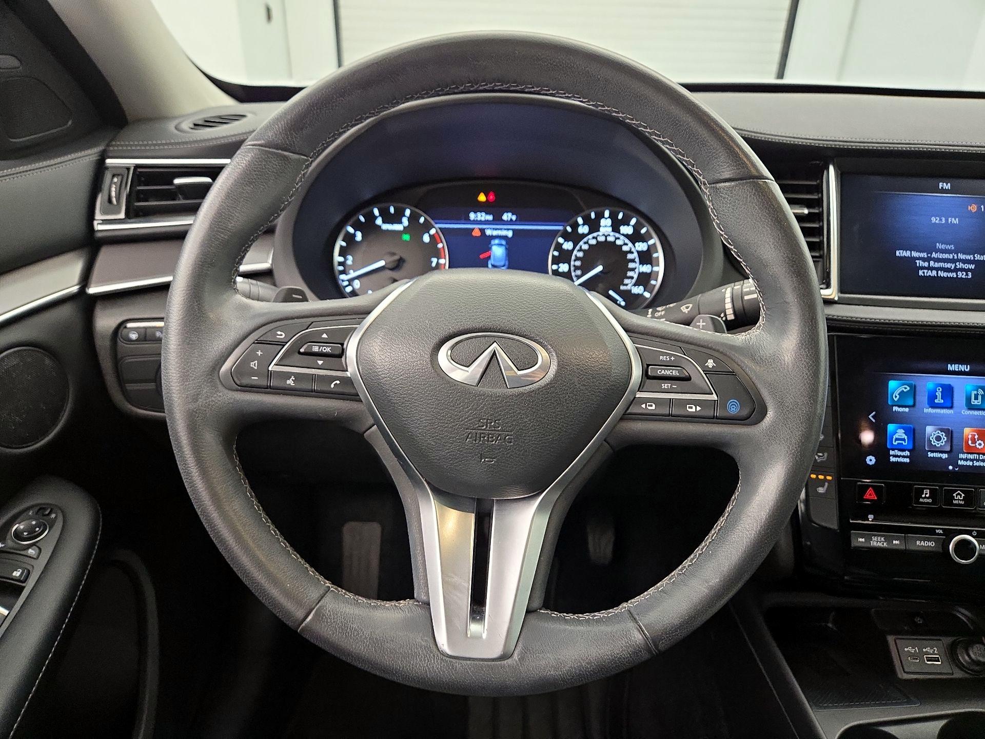 Thumbnail: 2023 INFINITI QX50 - 10