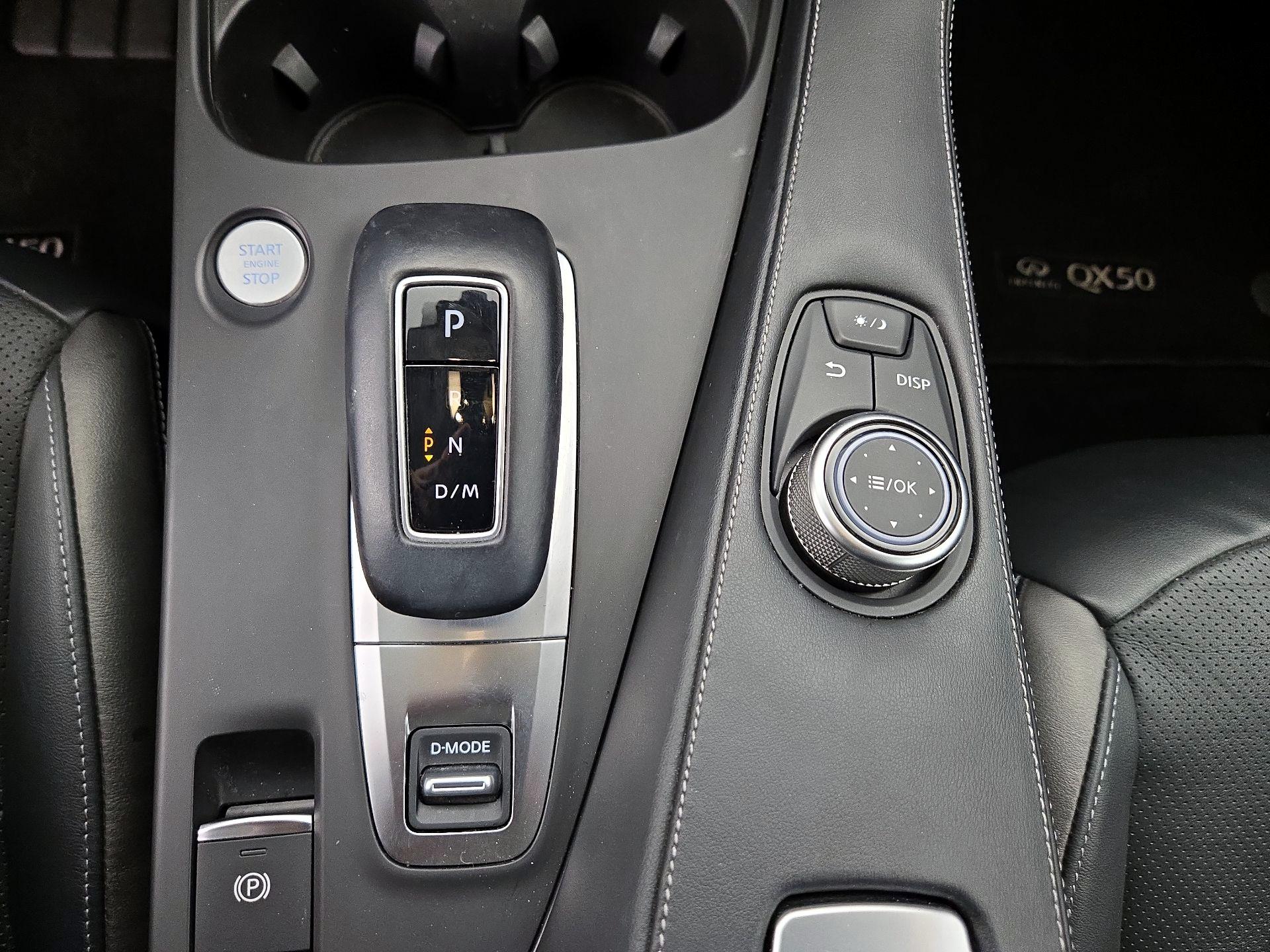 Thumbnail: 2023 INFINITI QX50 - 17