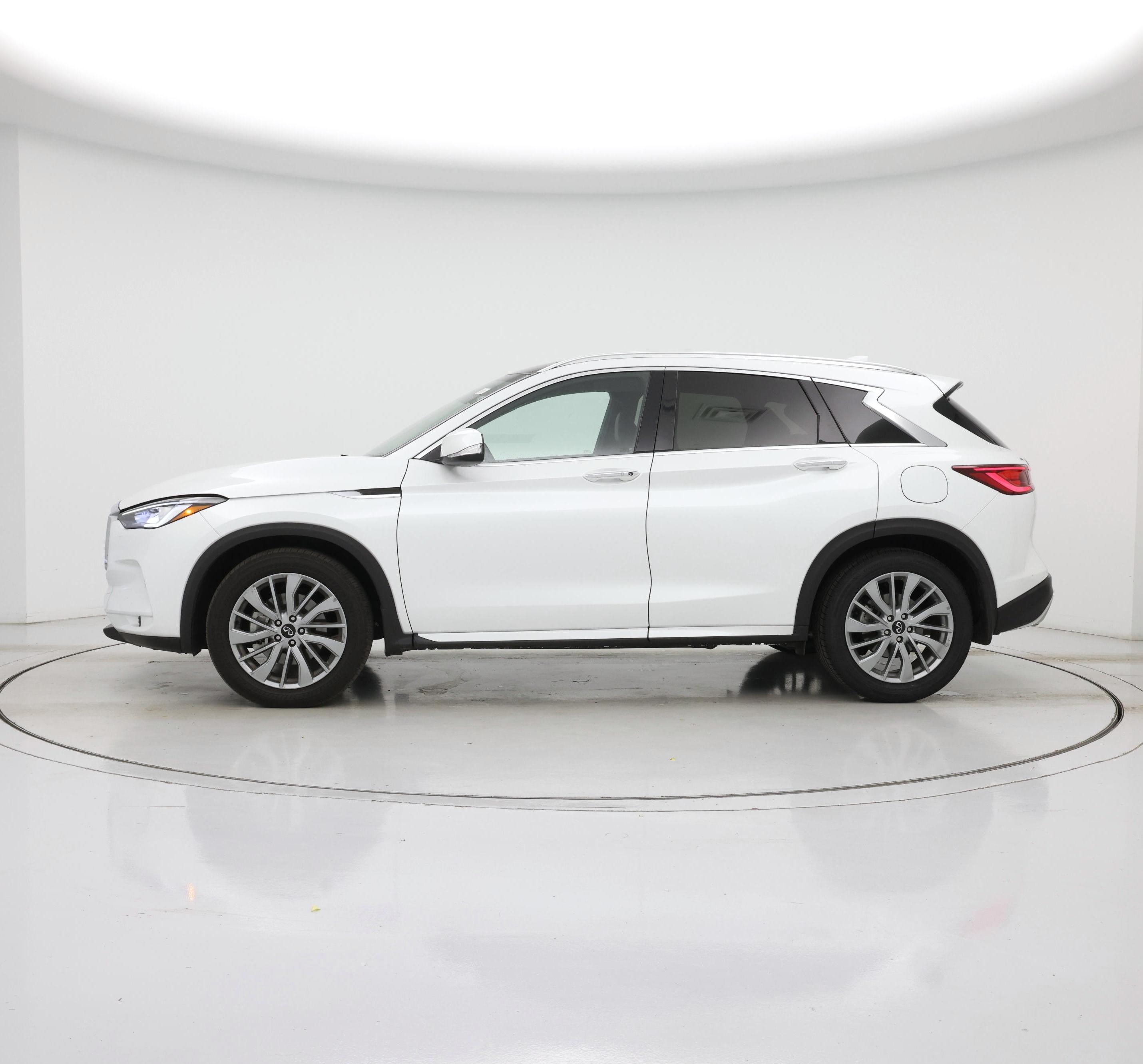 Thumbnail: 2023 INFINITI QX50 - 3