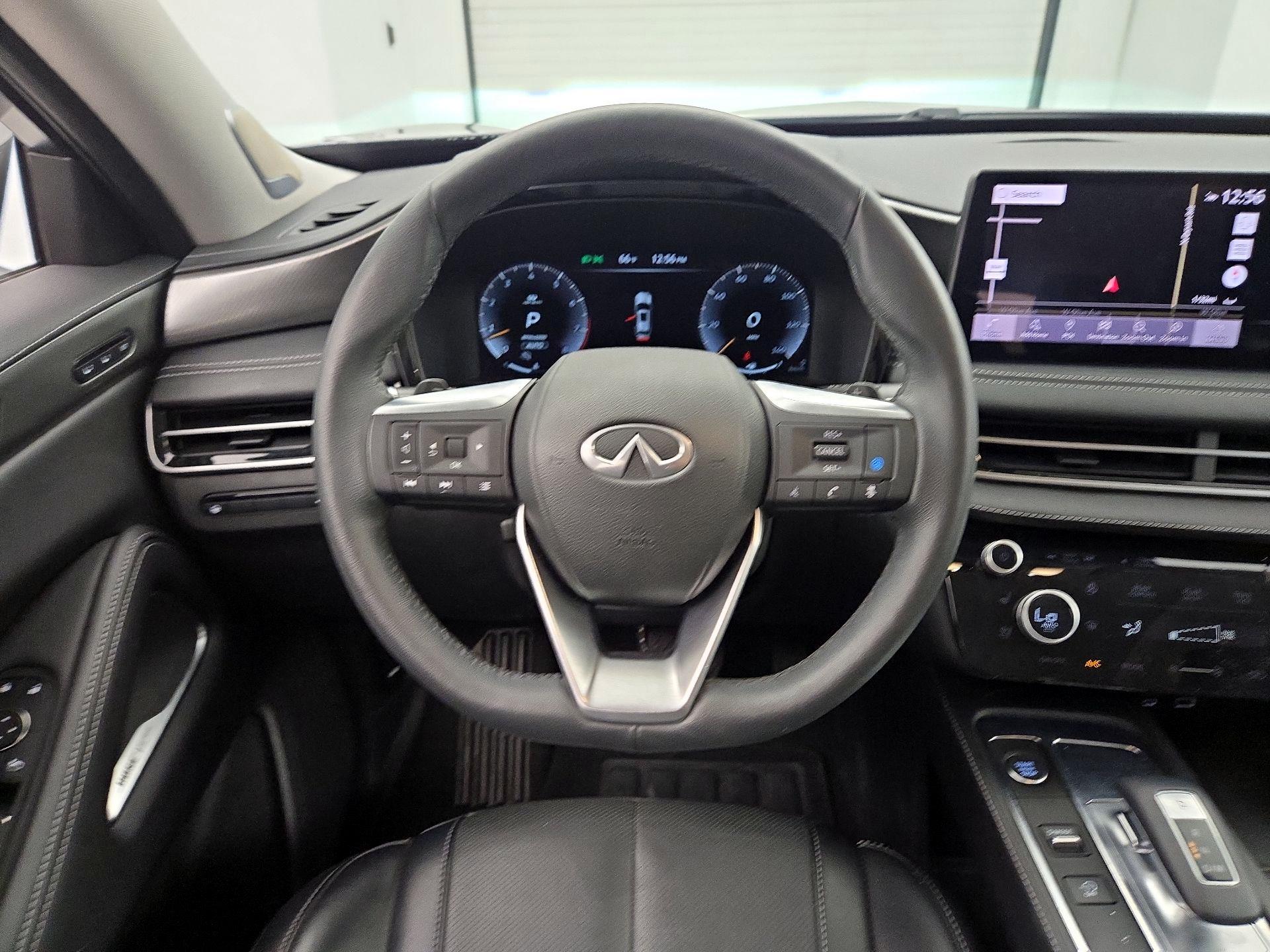 Thumbnail: 2023 INFINITI QX60 - 10