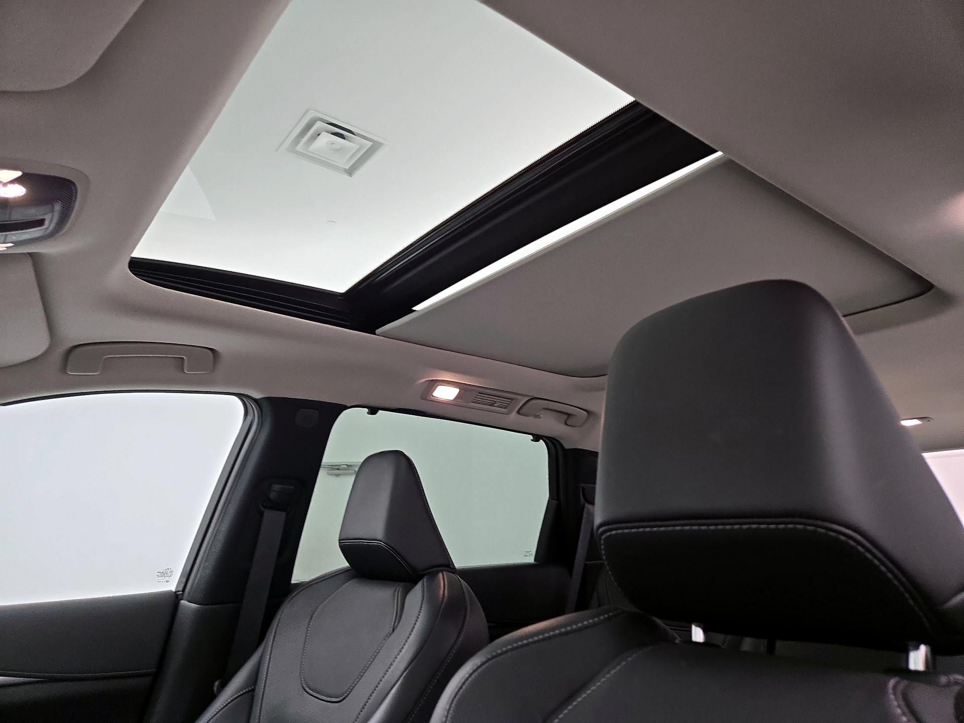 Thumbnail: 2023 INFINITI QX60 - 20