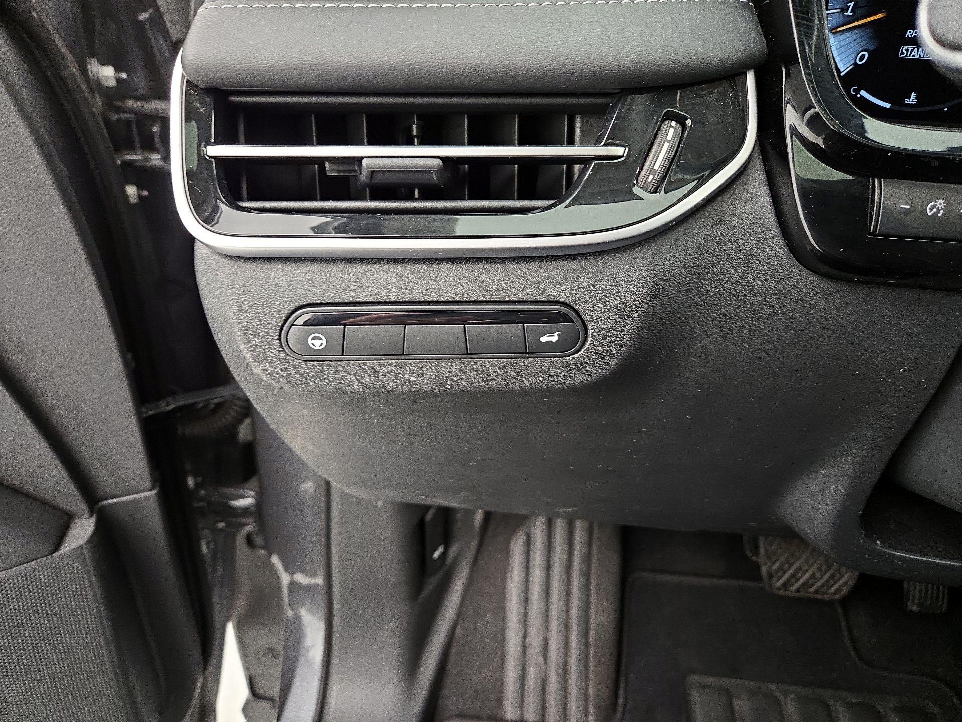 Thumbnail: 2023 INFINITI QX60 - 13