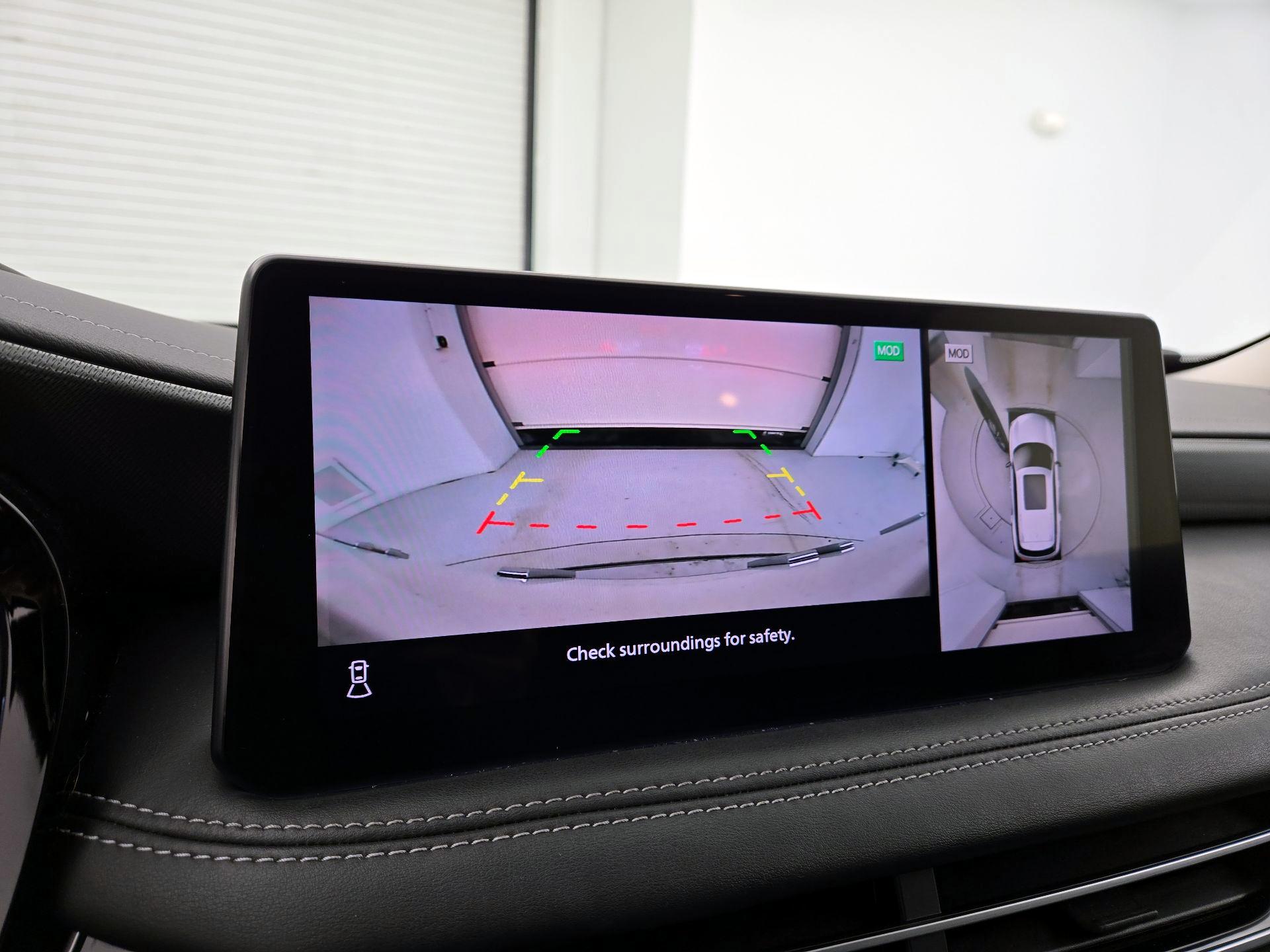 Thumbnail: 2022 INFINITI QX60 - 15