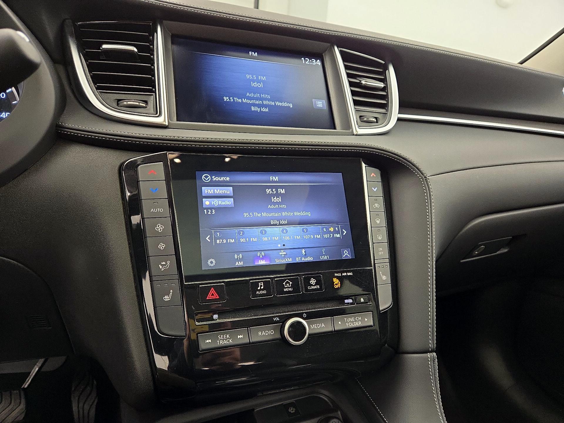 Thumbnail: 2023 INFINITI QX50 - 15