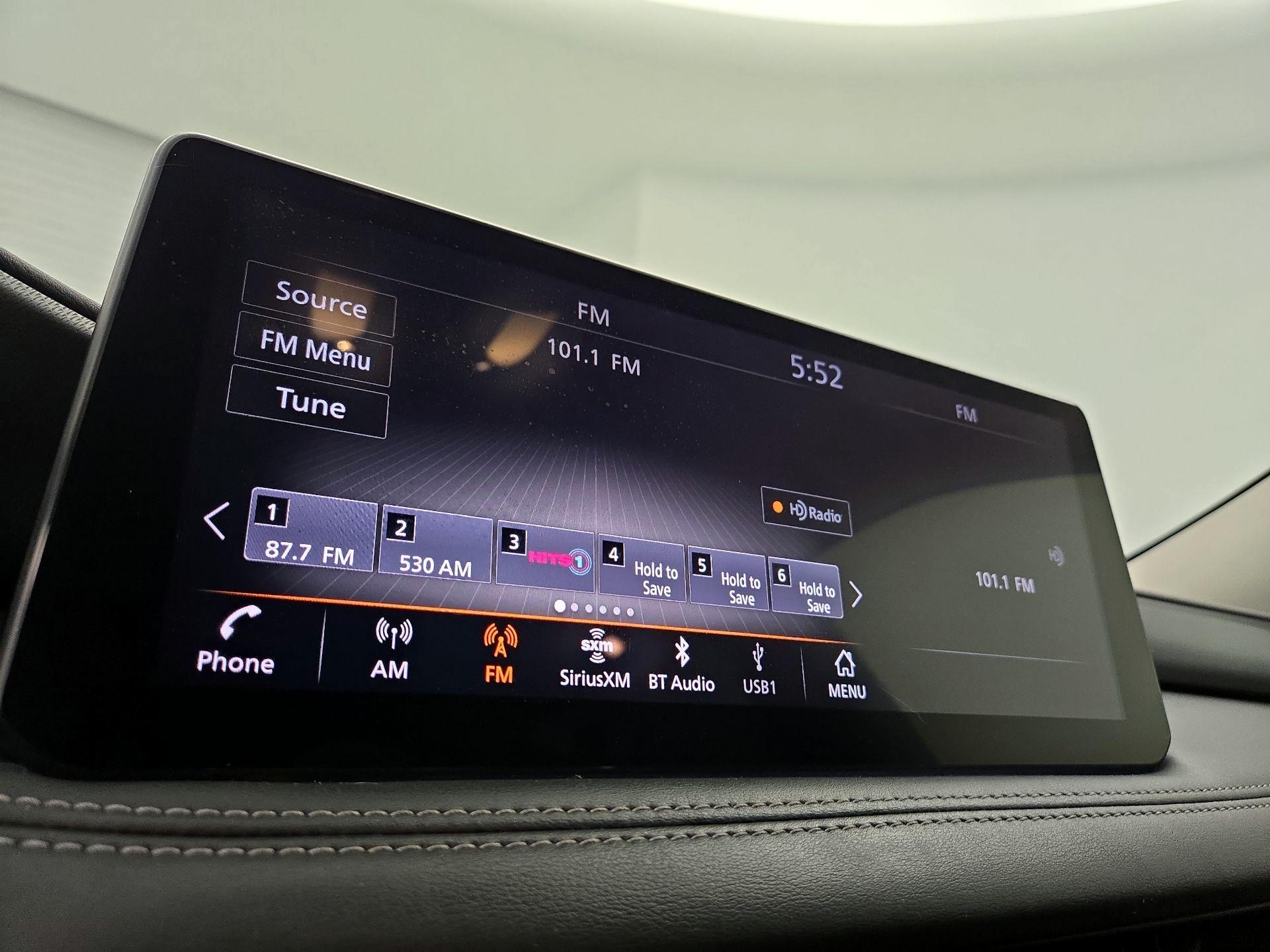 Thumbnail: 2023 INFINITI QX60 - 16