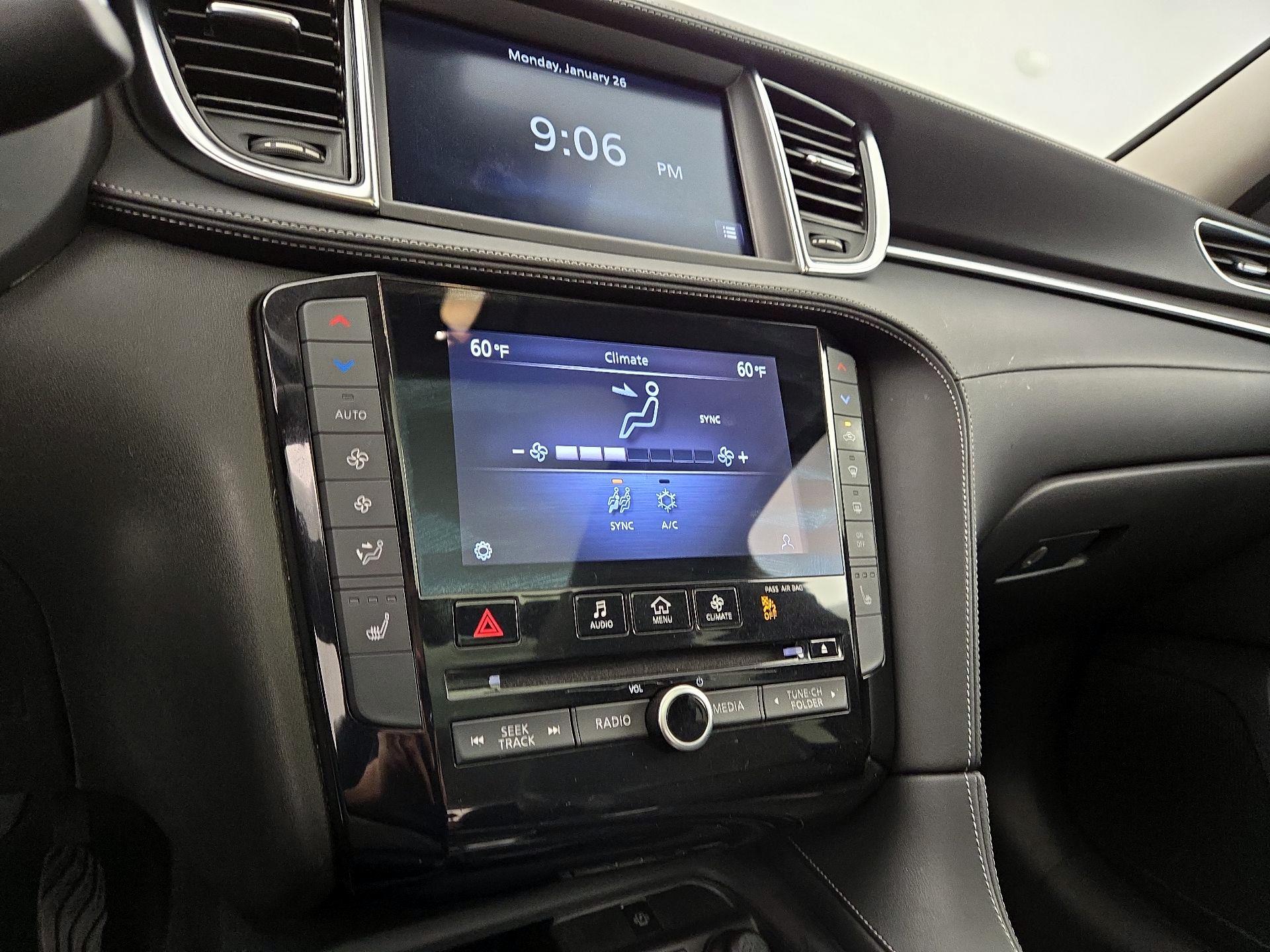 Thumbnail: 2023 INFINITI QX50 - 16