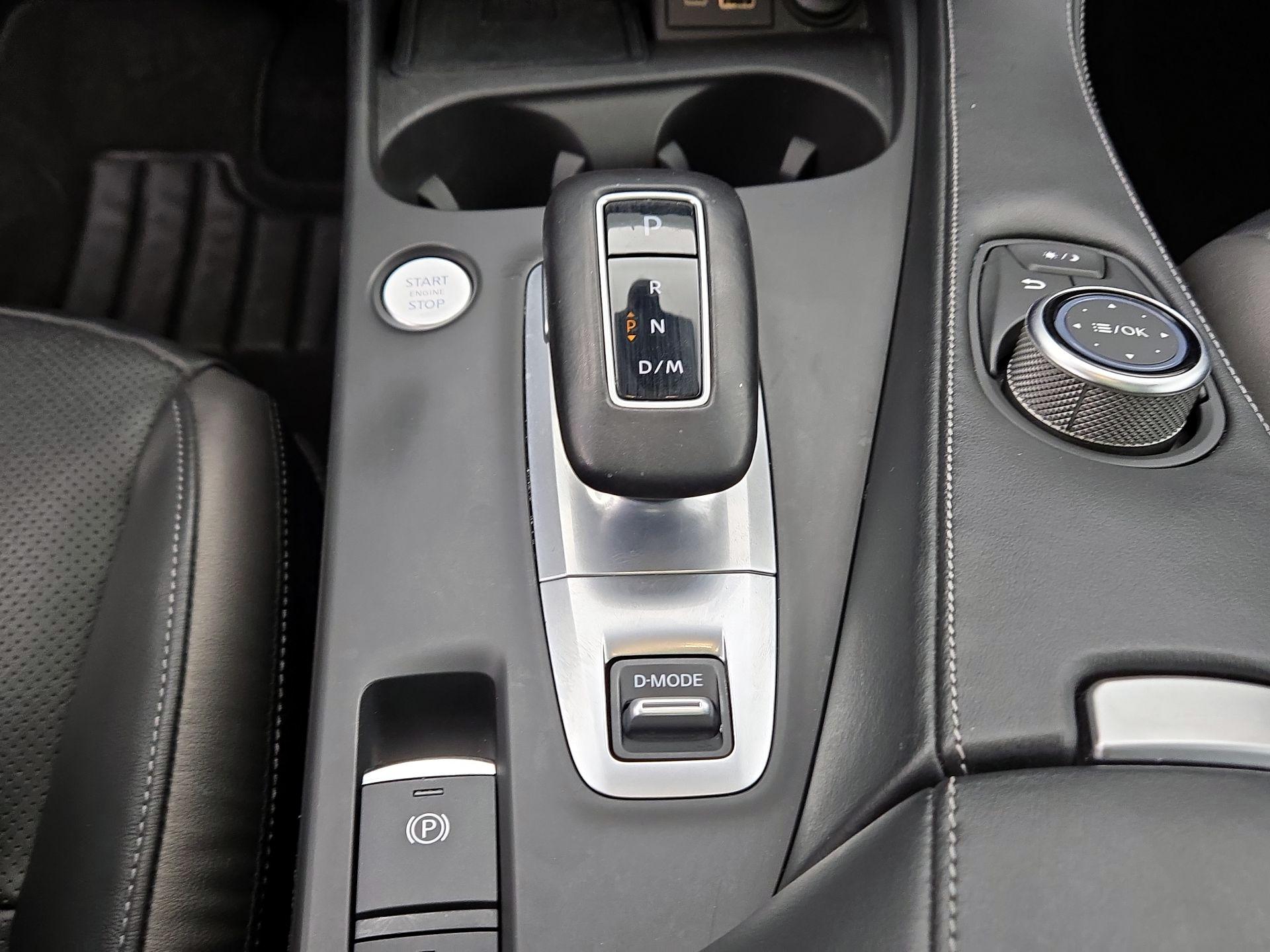 Thumbnail: 2023 INFINITI QX50 - 17