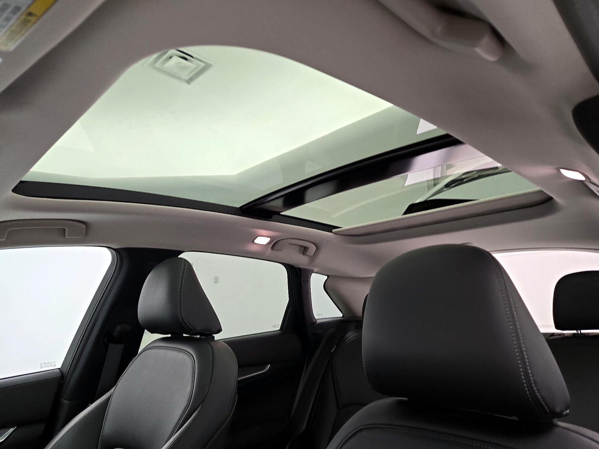 Thumbnail: 2023 INFINITI QX50 - 19