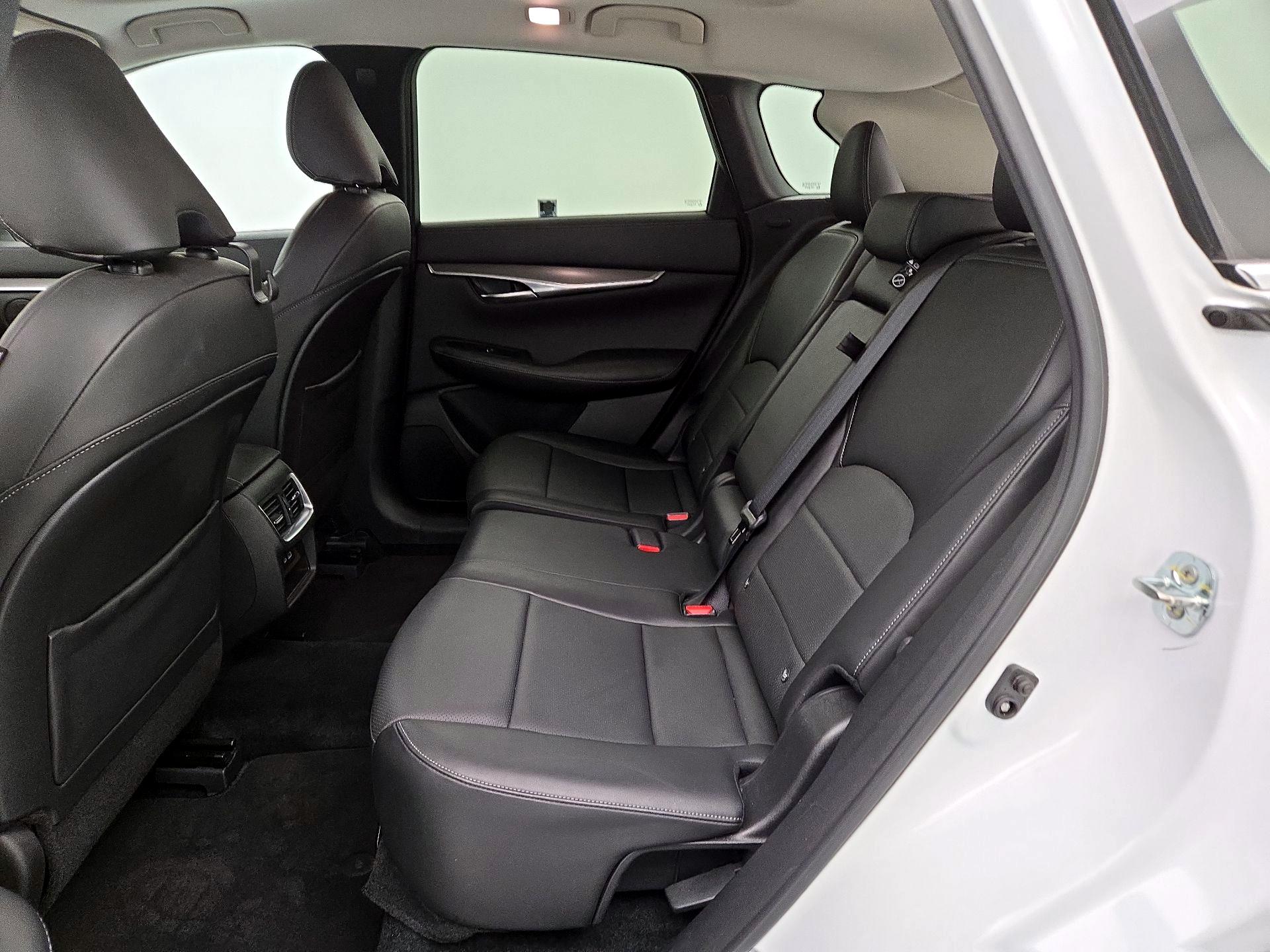 Thumbnail: 2023 INFINITI QX50 - 20