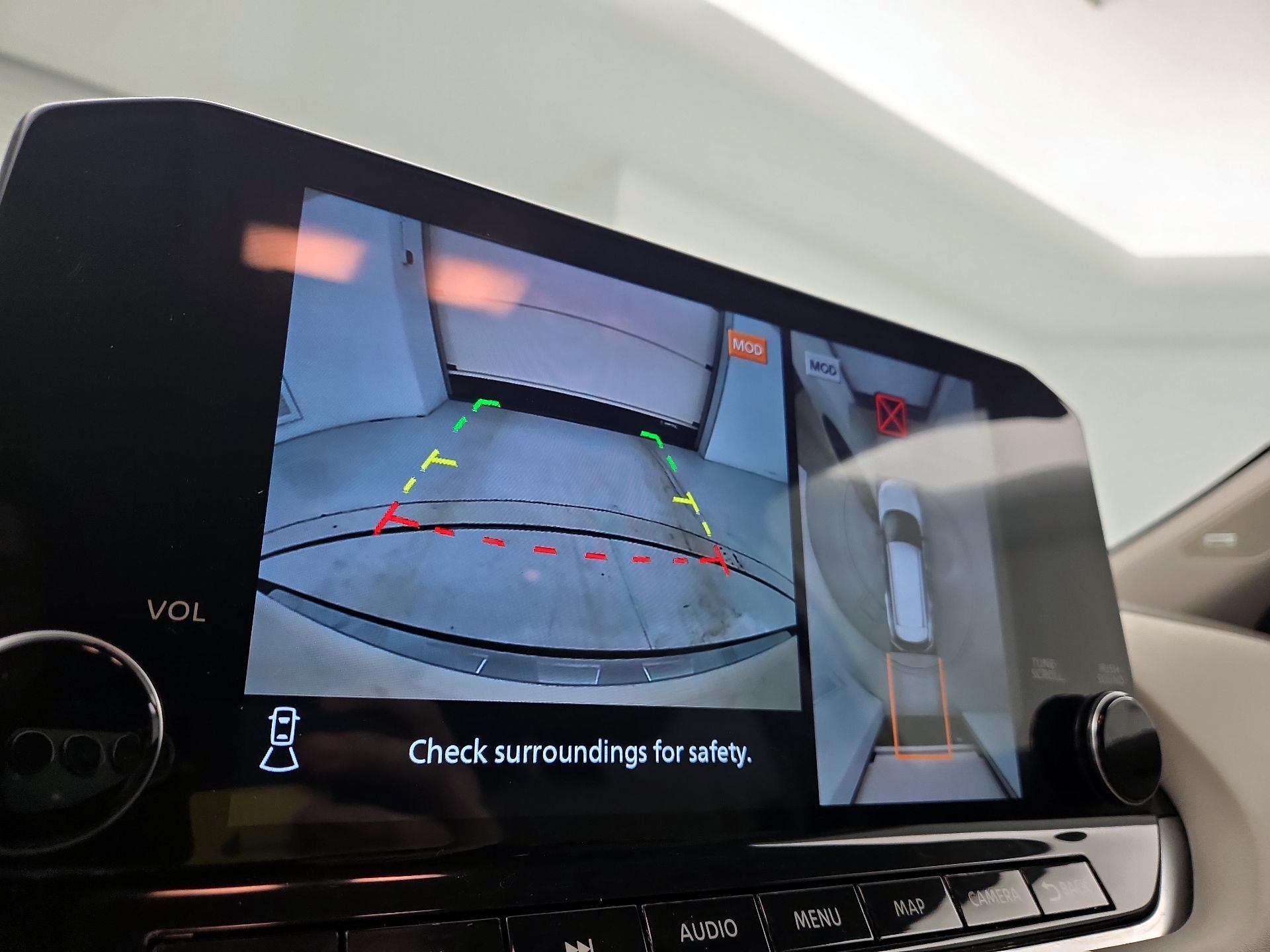 Thumbnail: 2023 Nissan Rogue - 15