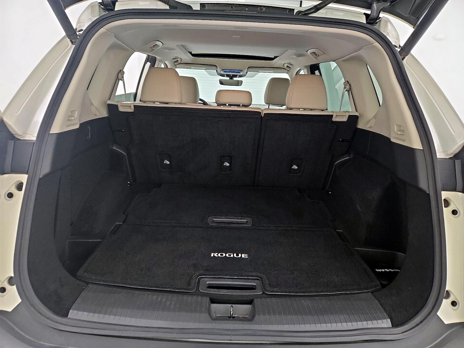 2023 Nissan Rogue SL - Photo 23
