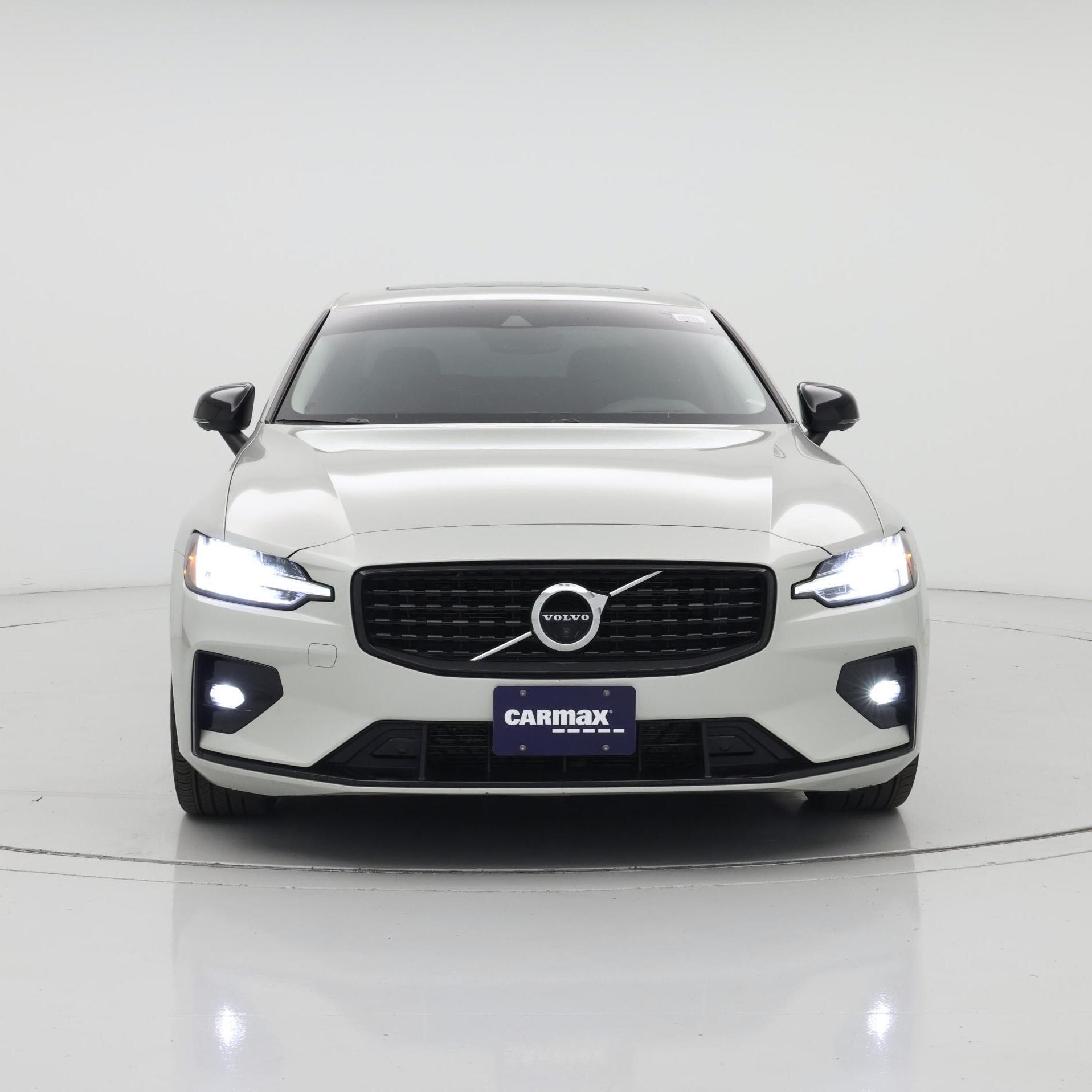 Thumbnail: 2022 Volvo S60 - 5
