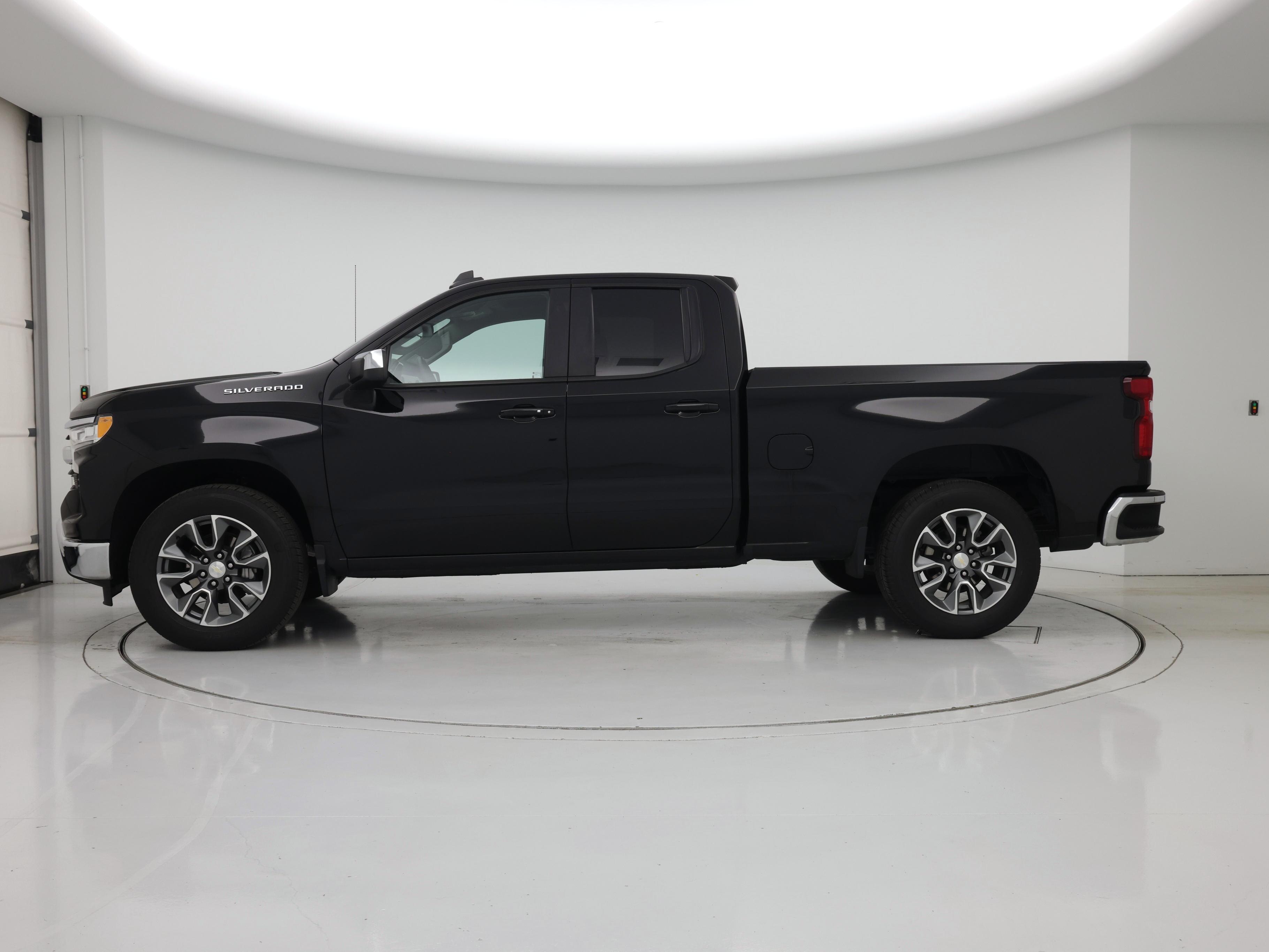 Thumbnail: 2023 Chevrolet Silverado 1500 - 3