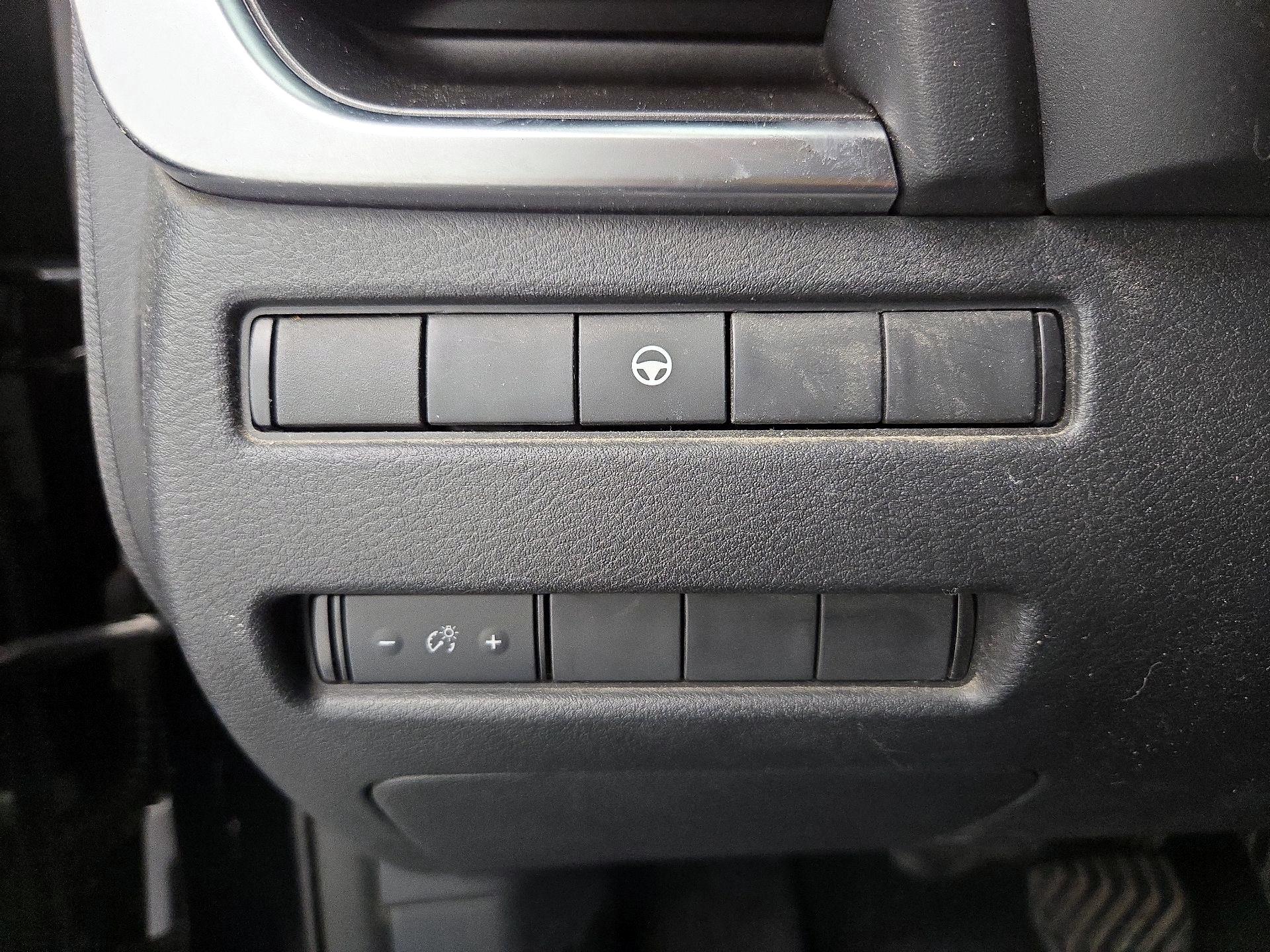 Thumbnail: 2023 Nissan Rogue - 13