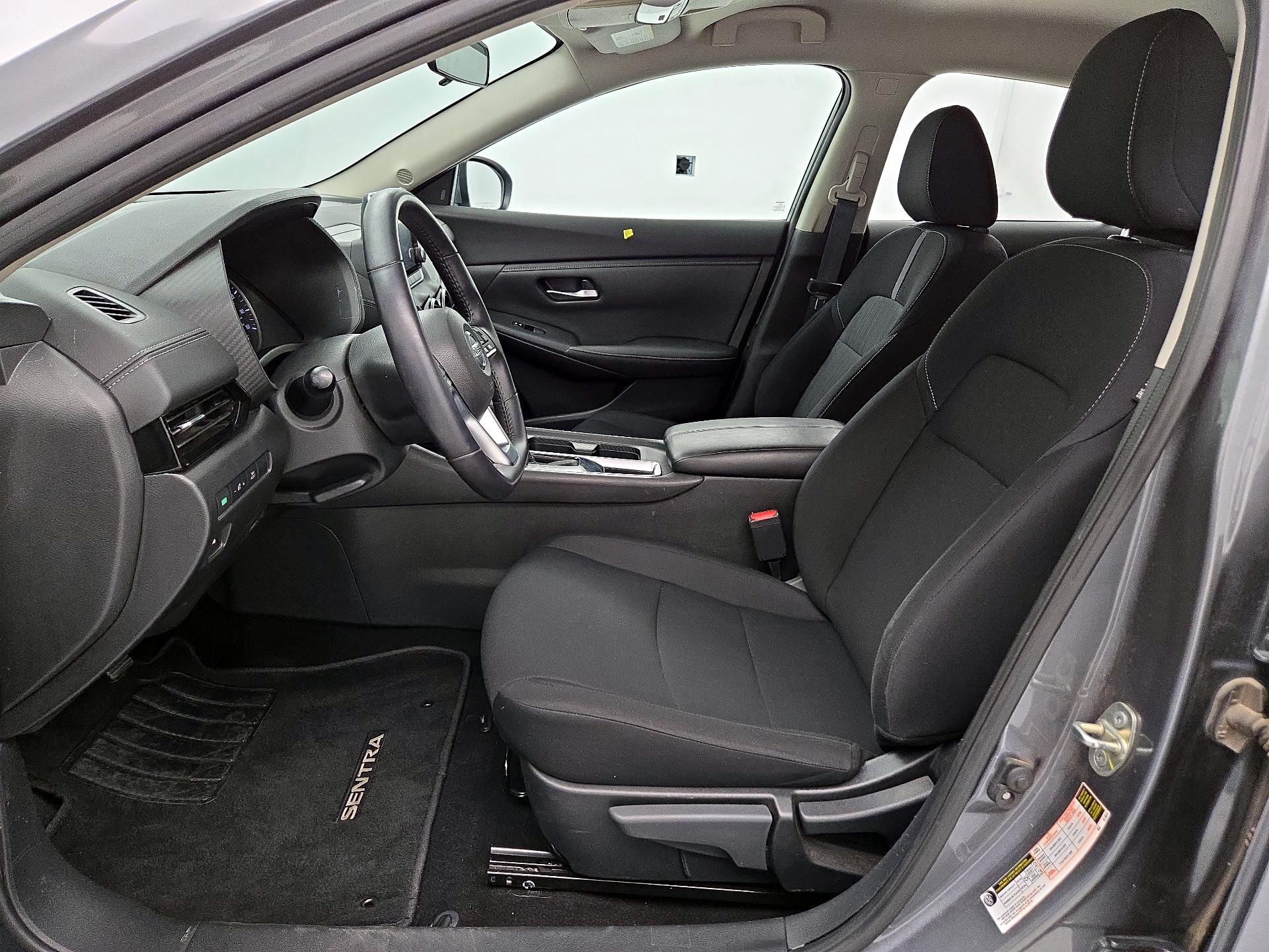 Thumbnail: 2021 Nissan Sentra - 11