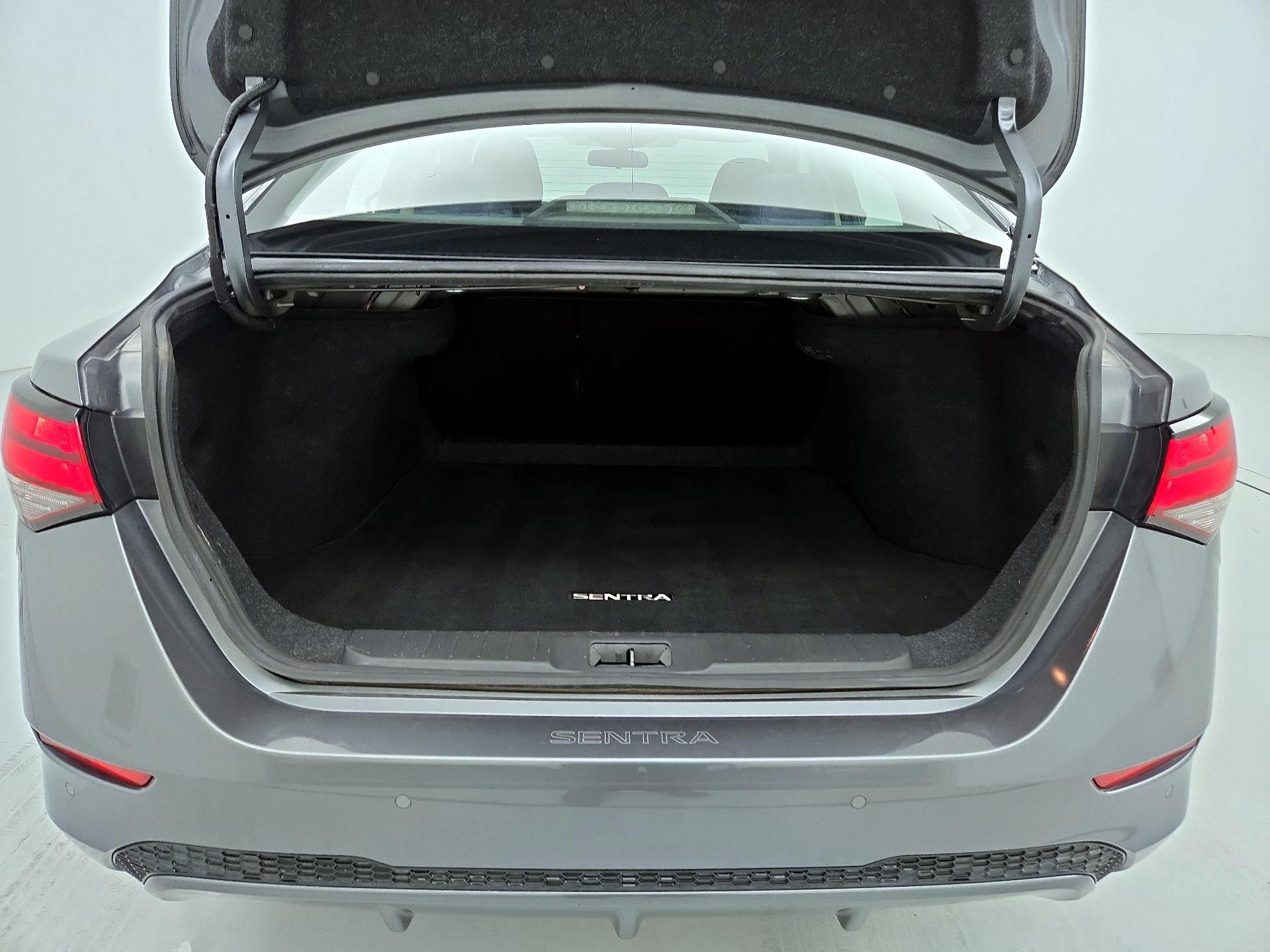 Thumbnail: 2021 Nissan Sentra - 20