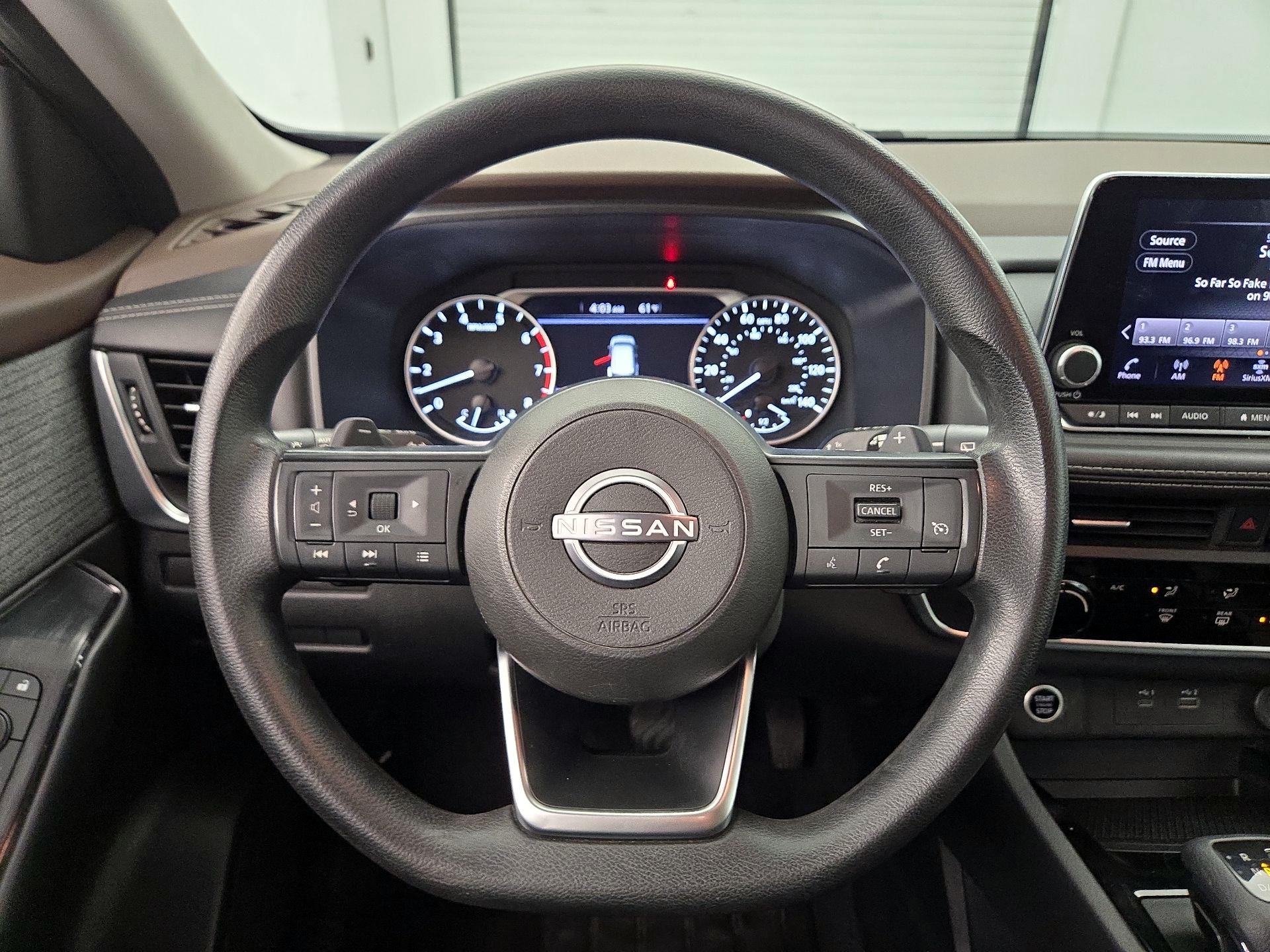 Thumbnail: 2023 Nissan Rogue - 10