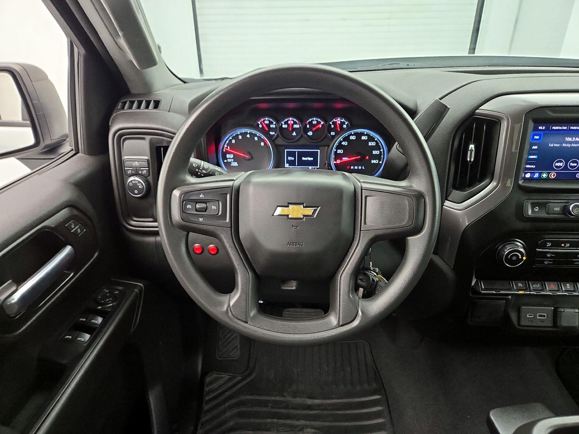 Thumbnail: 2021 Chevrolet Silverado 1500 - 10