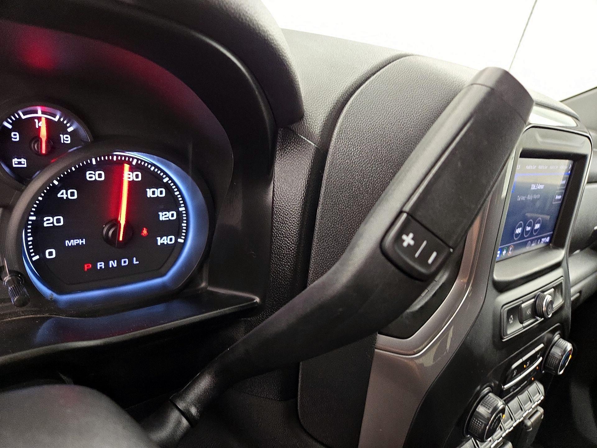 Thumbnail: 2021 Chevrolet Silverado 1500 - 17