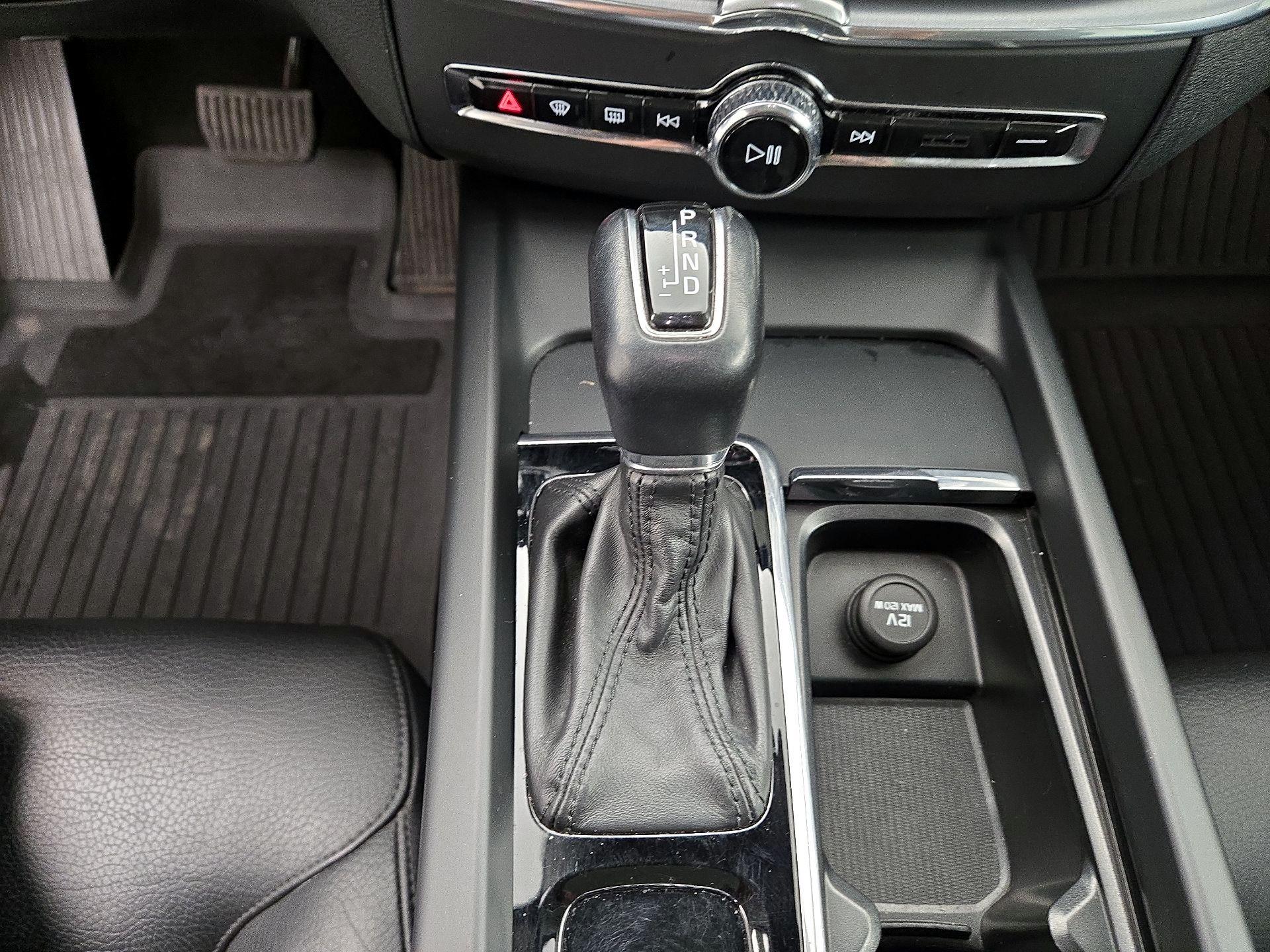 Thumbnail: 2020 Volvo XC60 - 18