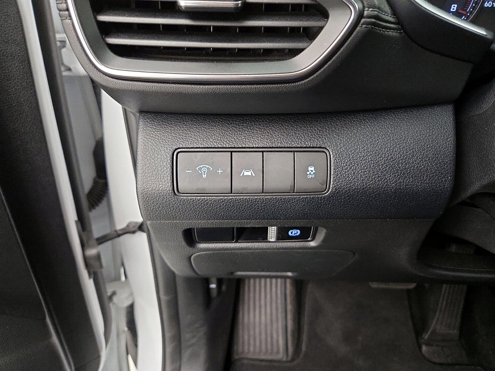 Thumbnail: 2021 Hyundai Santa Fe - 13