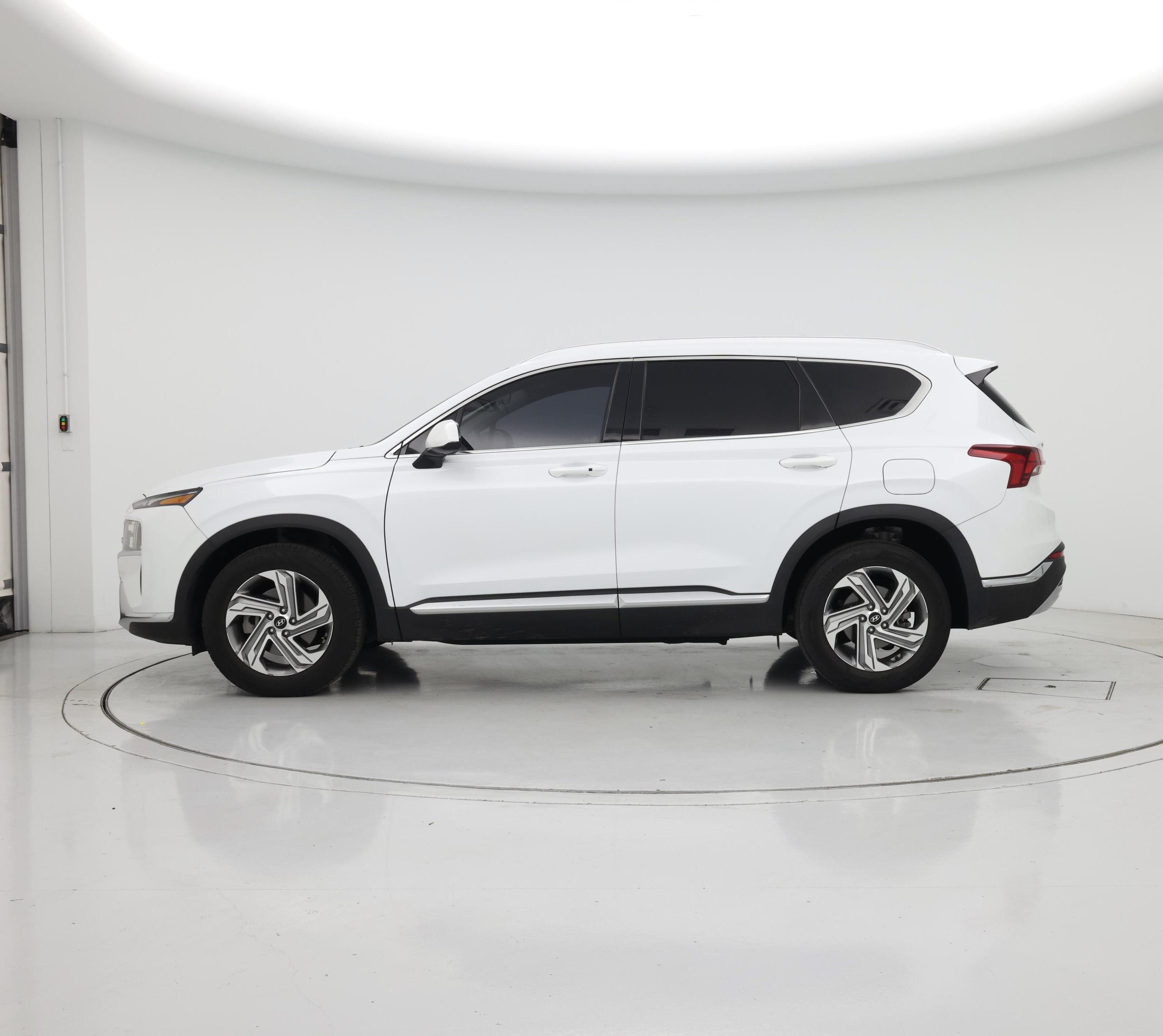 Thumbnail: 2021 Hyundai Santa Fe - 3