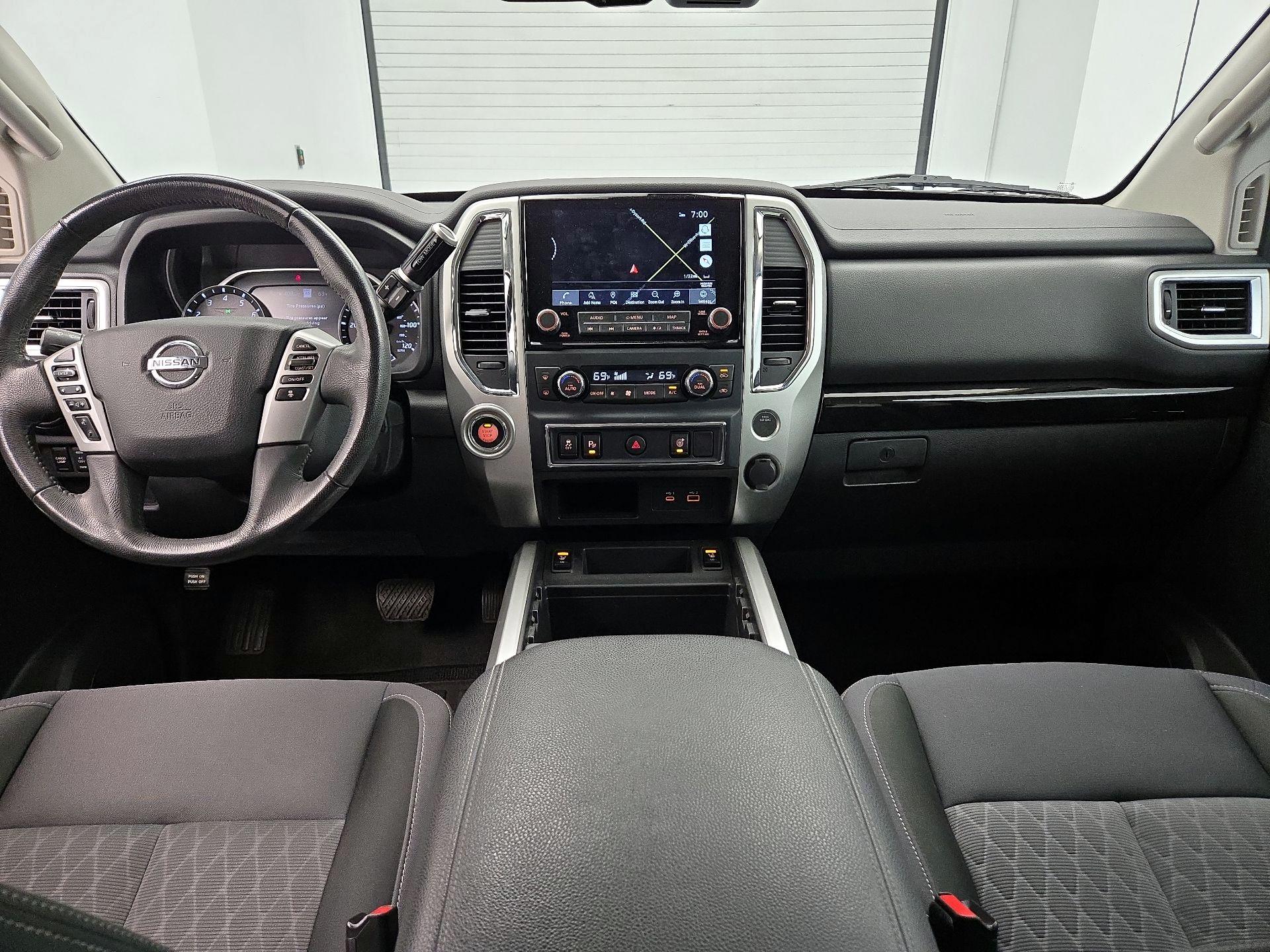 Thumbnail: 2021 Nissan Titan - 9