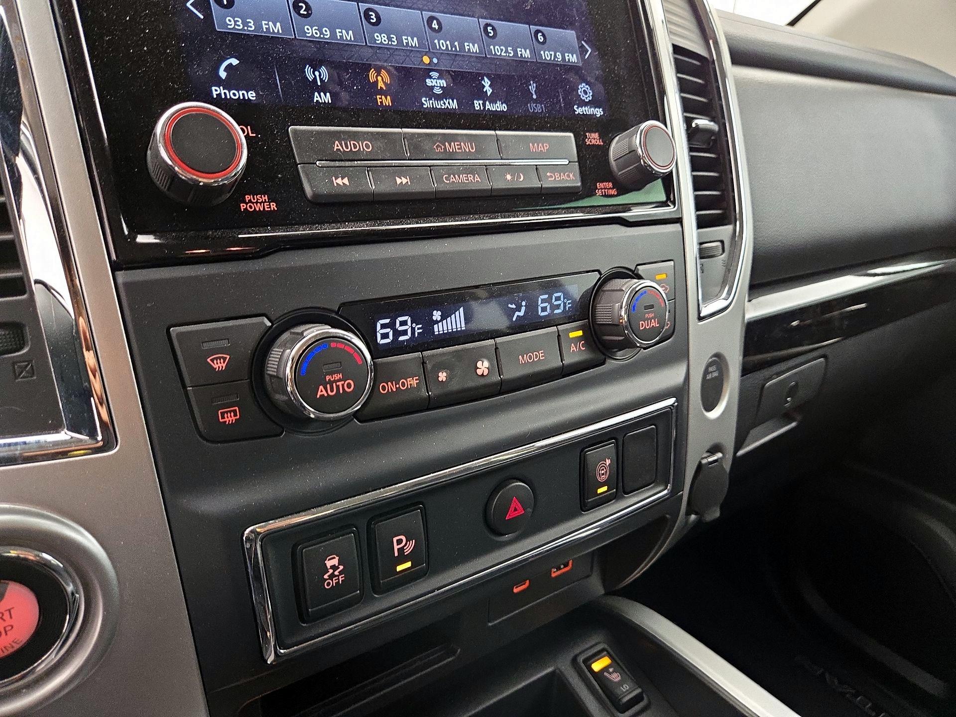 Thumbnail: 2021 Nissan Titan - 17