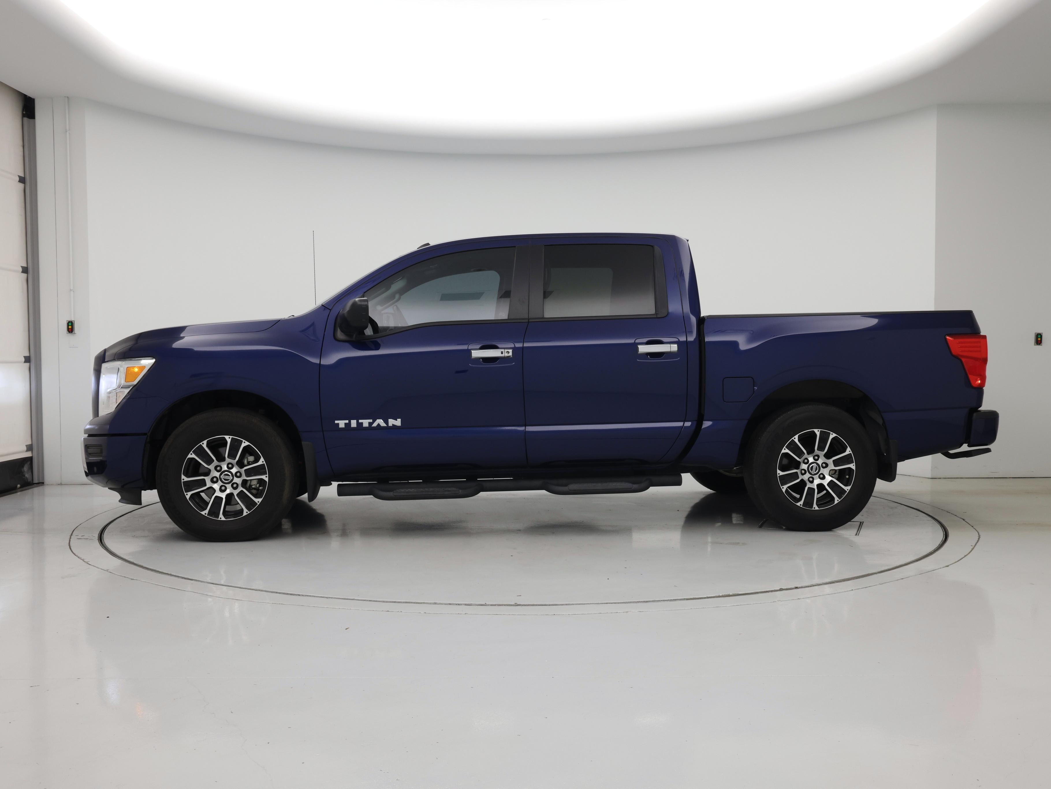 Thumbnail: 2021 Nissan Titan - 3
