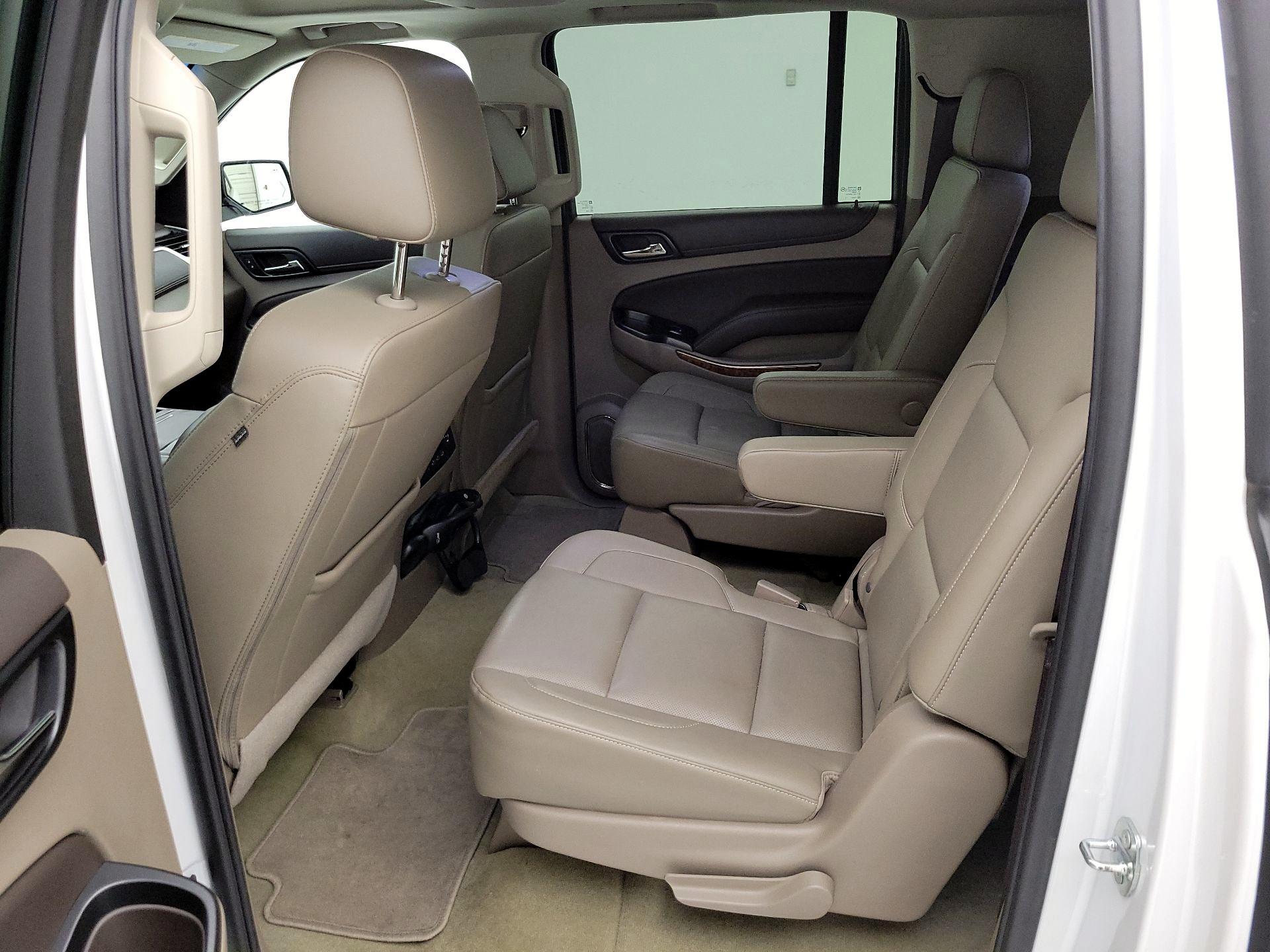 Thumbnail: 2017 Chevrolet Suburban - 19