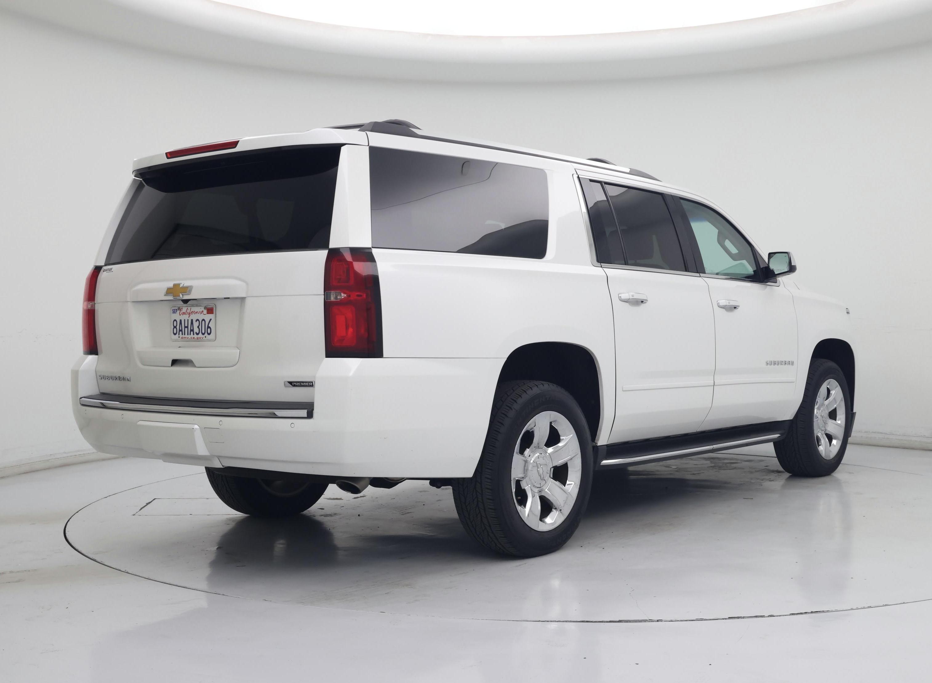 Thumbnail: 2017 Chevrolet Suburban - 8