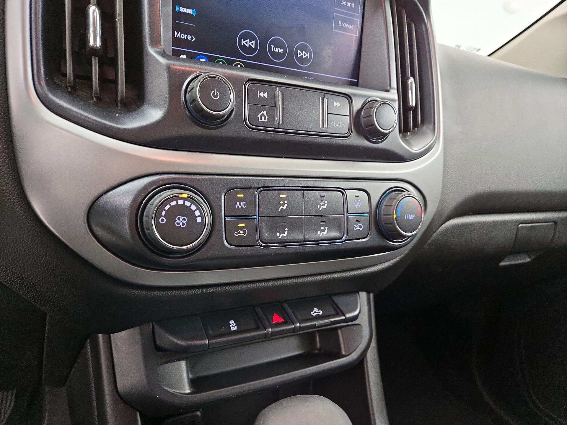 Thumbnail: 2022 Chevrolet Colorado - 16