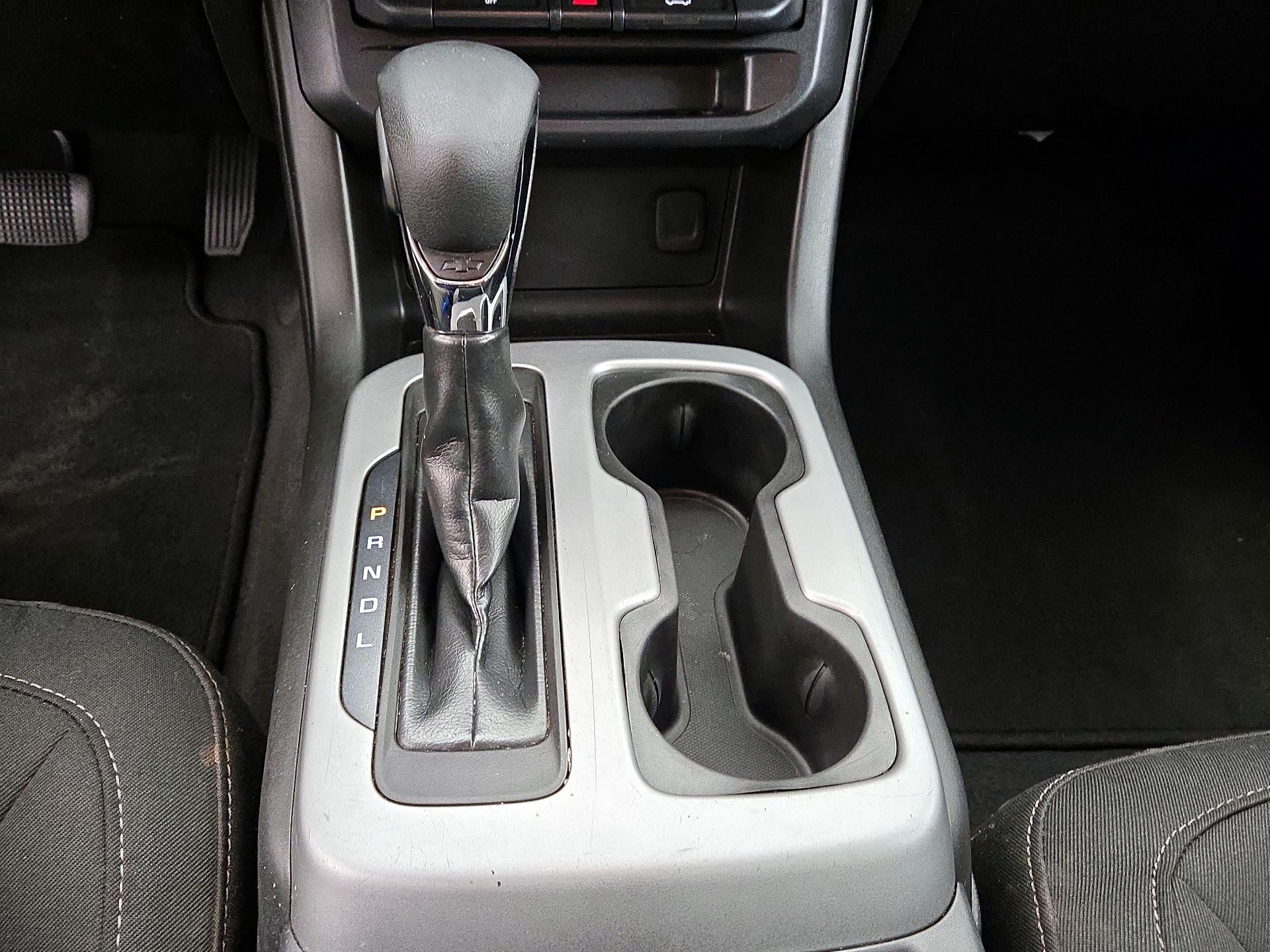 Thumbnail: 2022 Chevrolet Colorado - 17