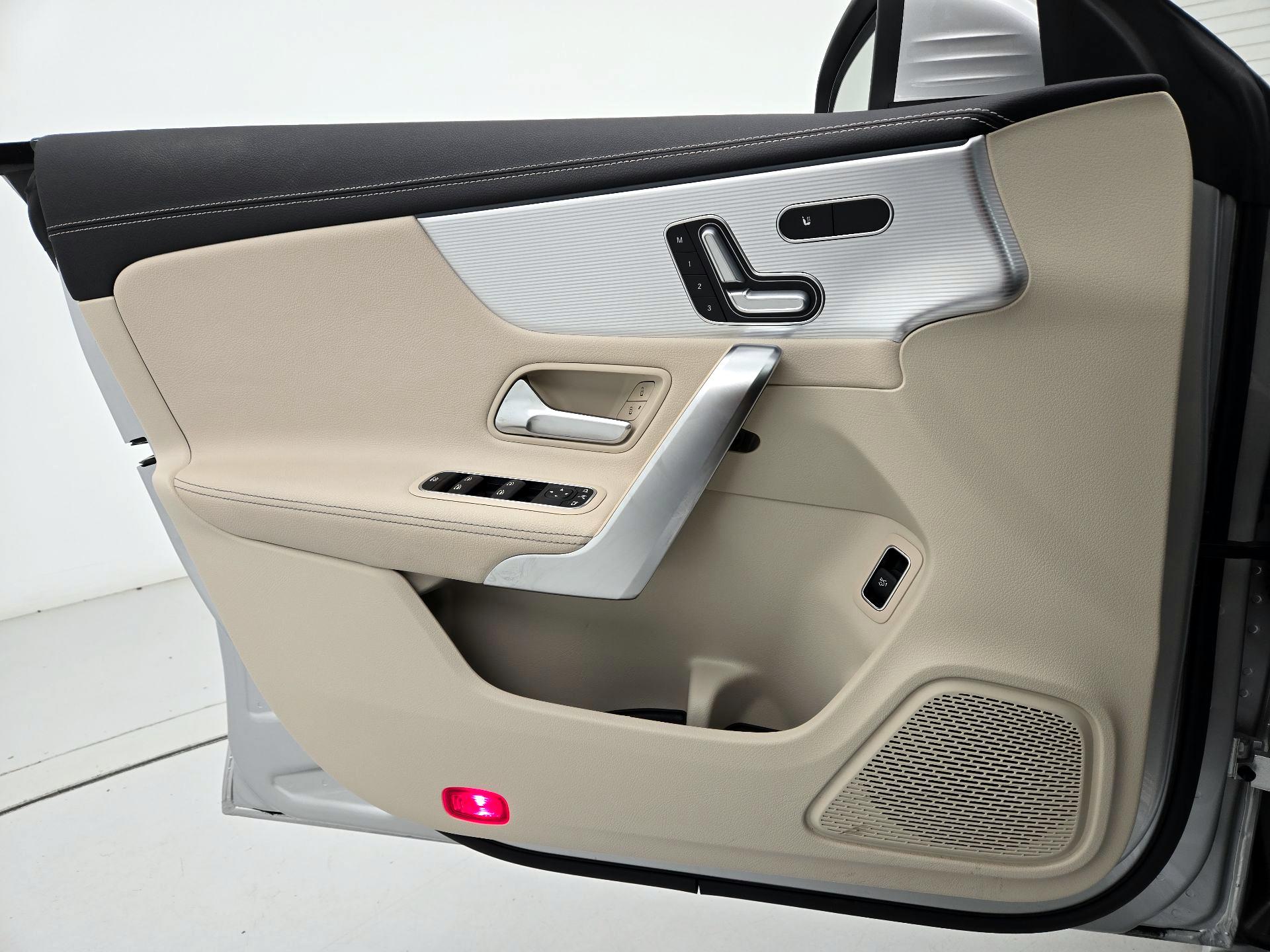 Thumbnail: 2023 Mercedes-Benz CLA - 12