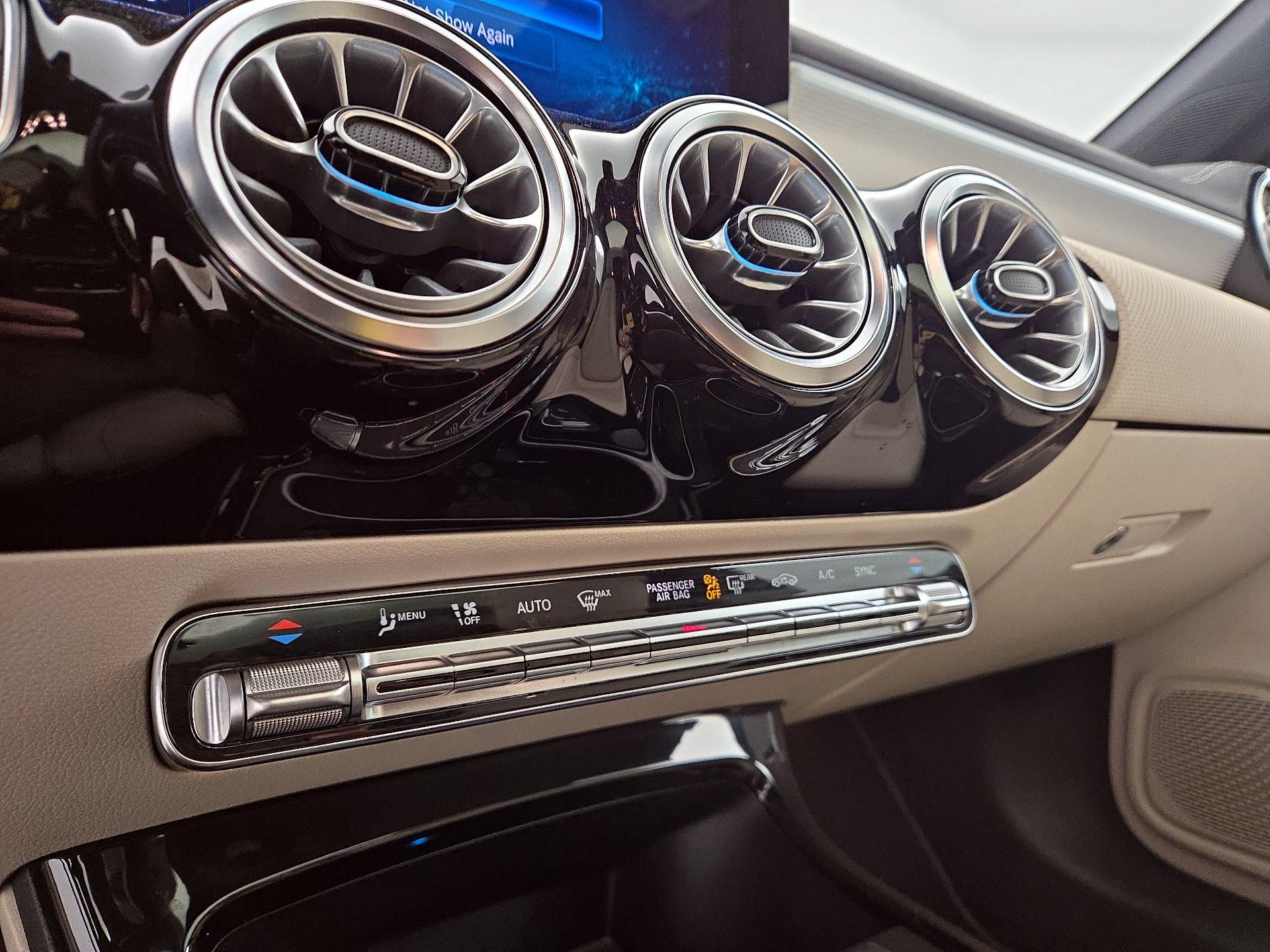 Thumbnail: 2023 Mercedes-Benz CLA - 16