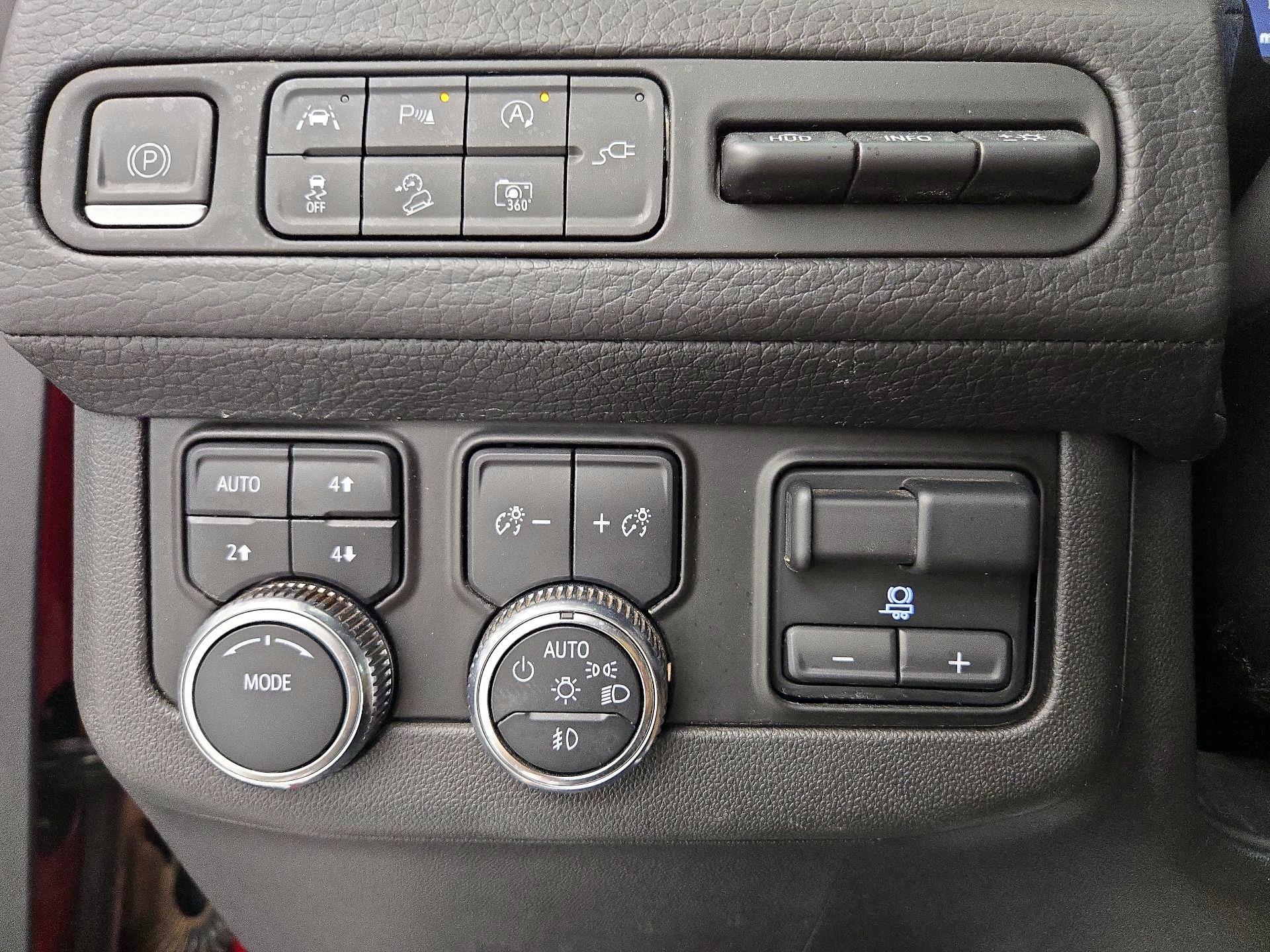 Thumbnail: 2022 GMC Yukon XL - 13