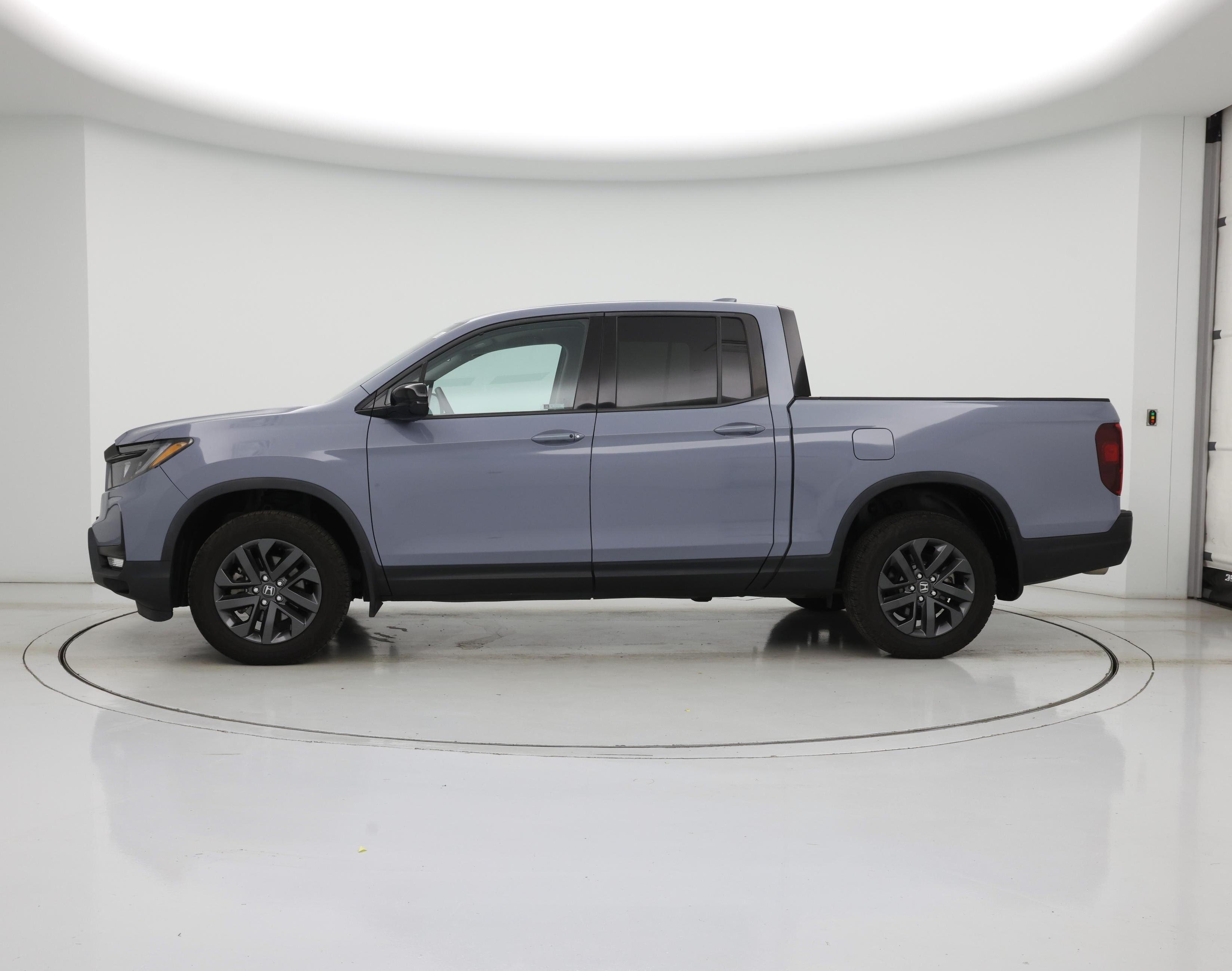 Thumbnail: 2023 Honda Ridgeline - 3