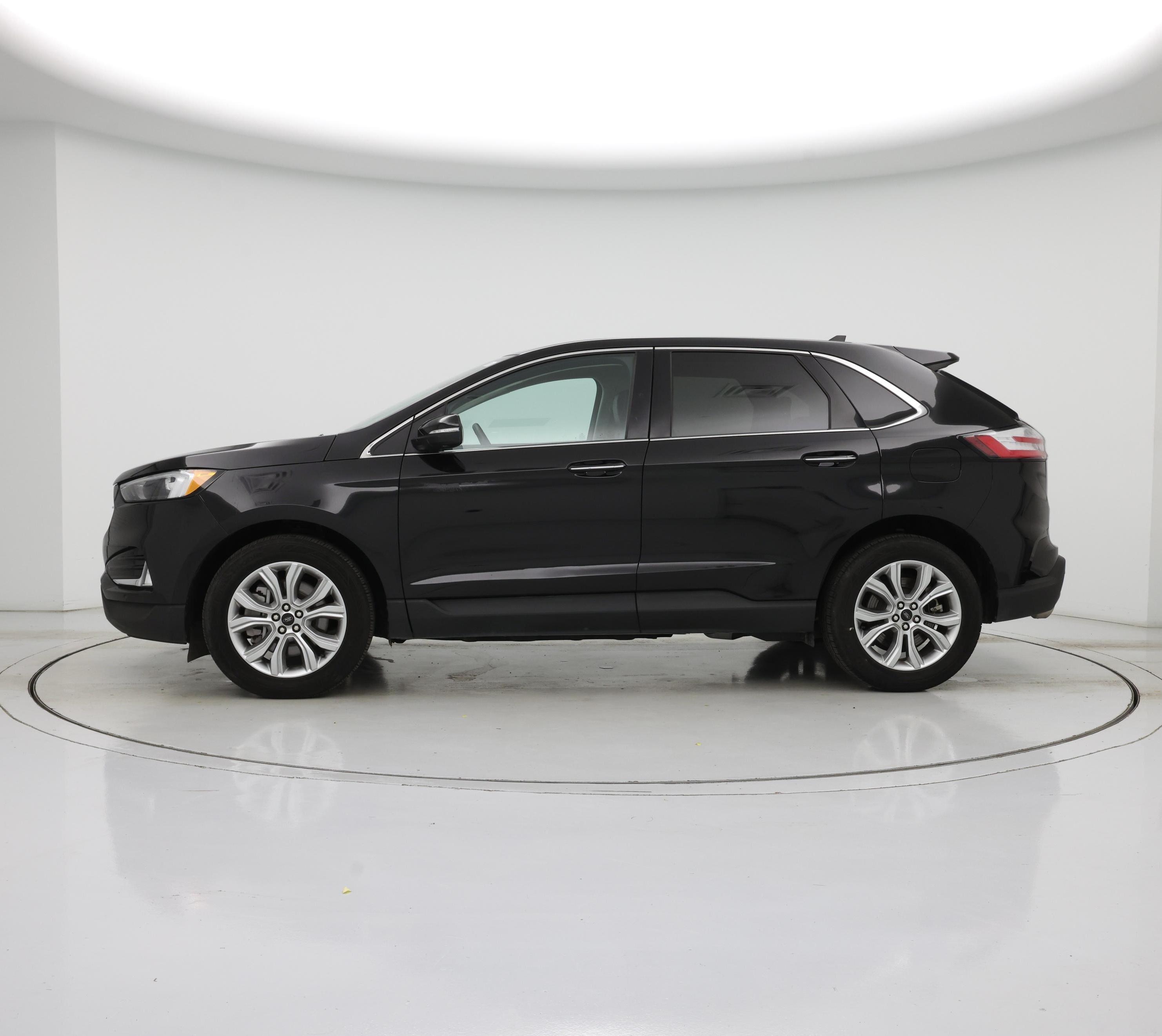 Thumbnail: 2024 Ford Edge - 3