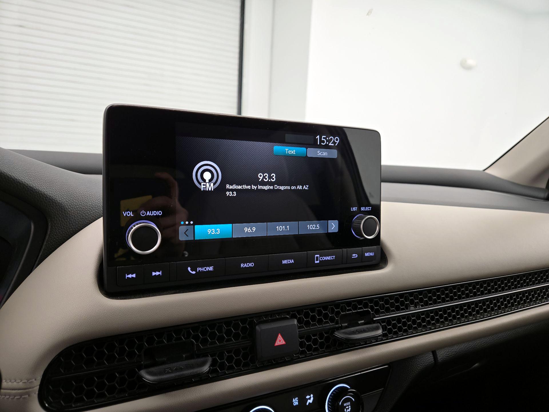 Thumbnail: 2023 Honda HR-V - 15