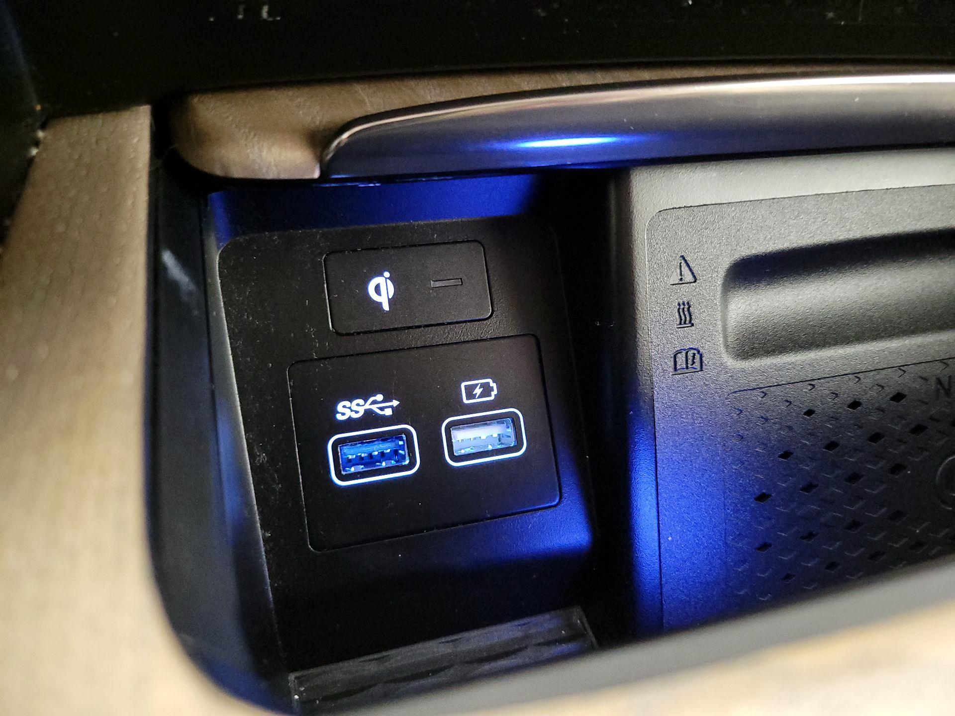 Thumbnail: 2023 Genesis GV80 - 19