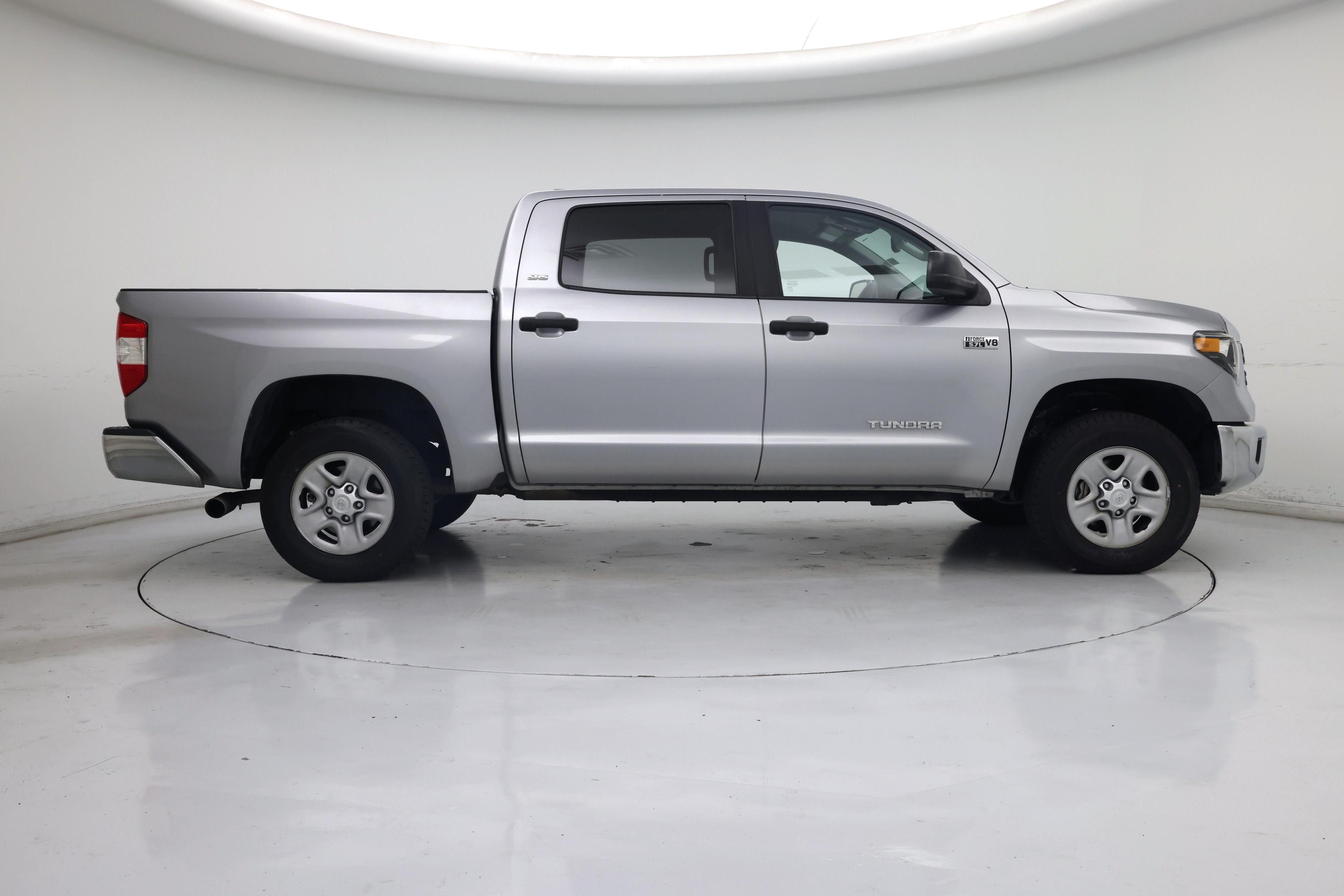 Thumbnail: 2021 Toyota Tundra - 7
