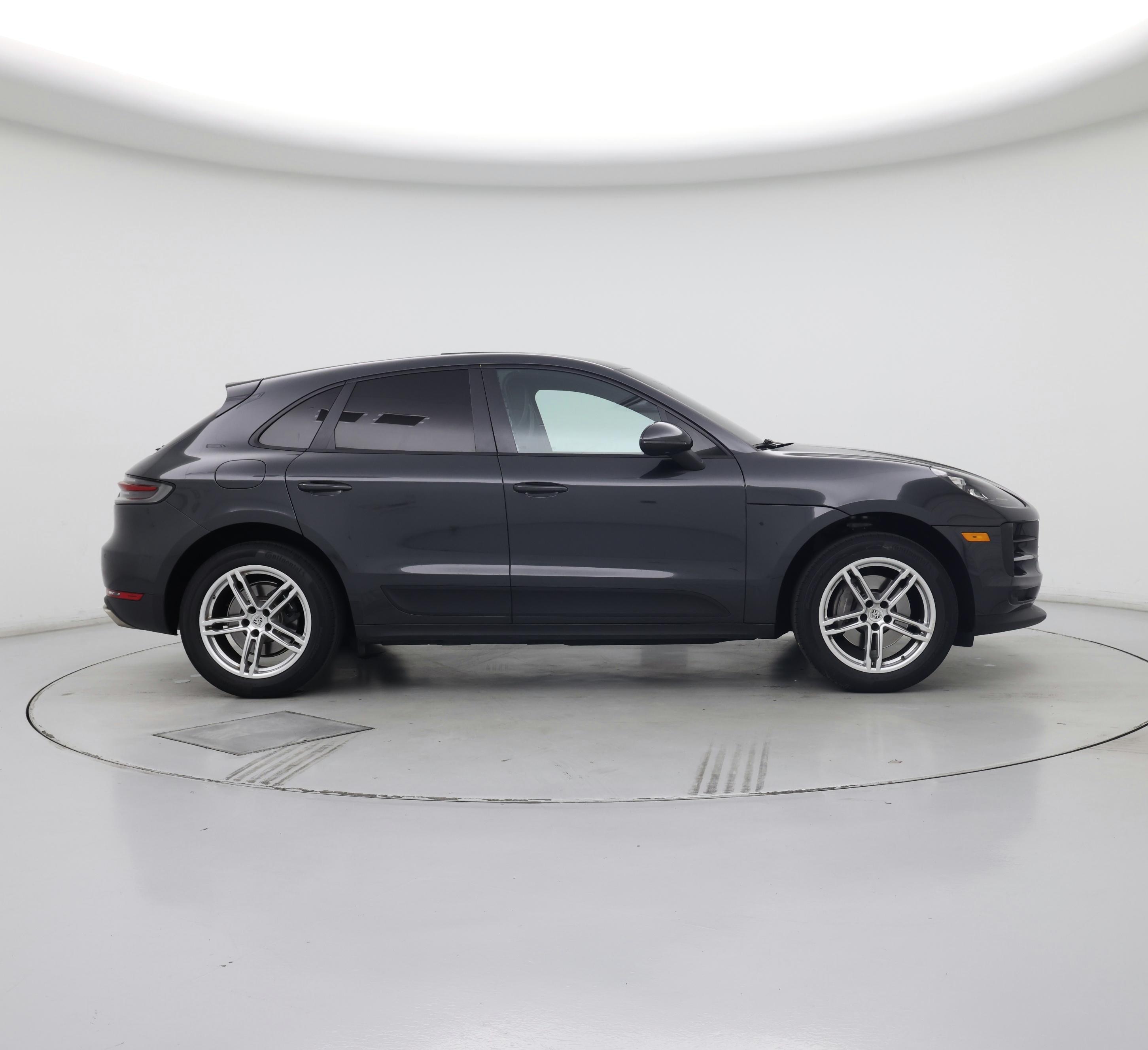 Thumbnail: 2020 Porsche Macan - 7