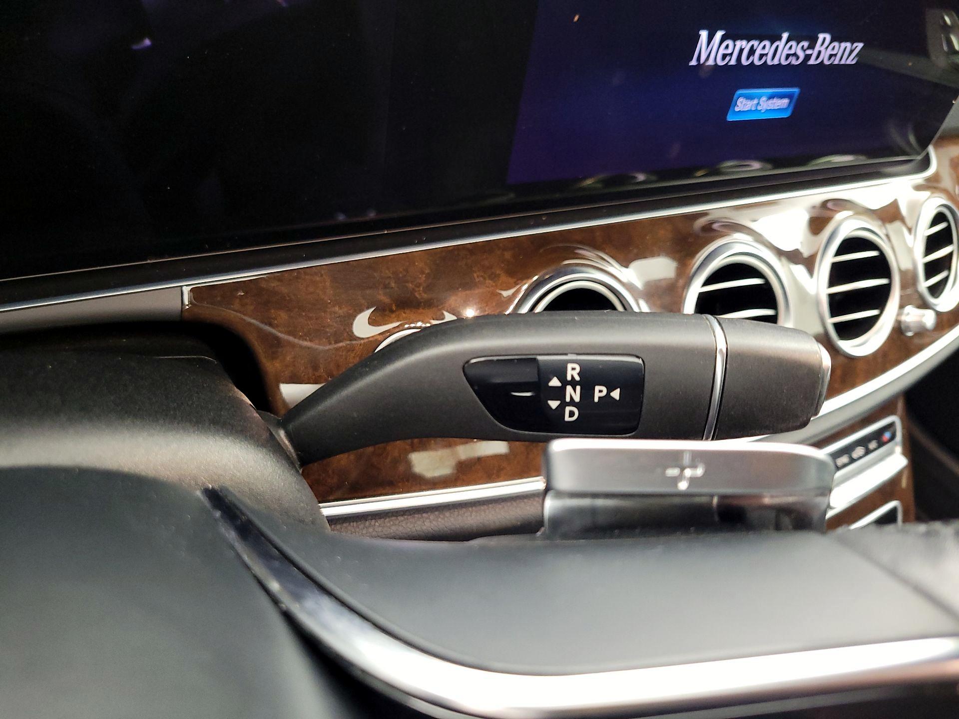 Thumbnail: 2021 Mercedes-Benz E-Class - 18