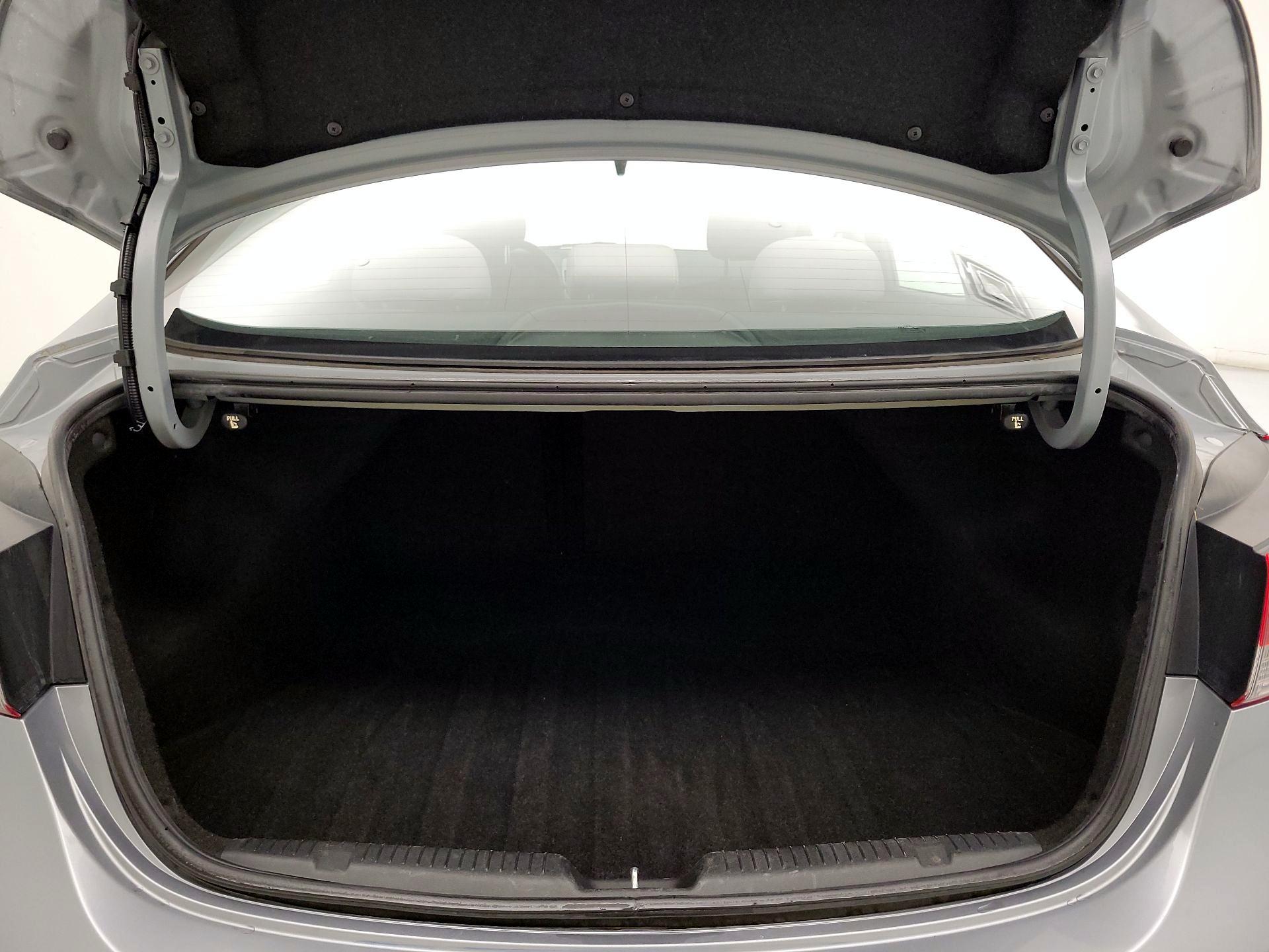 Thumbnail: 2016 Hyundai Elantra - 19