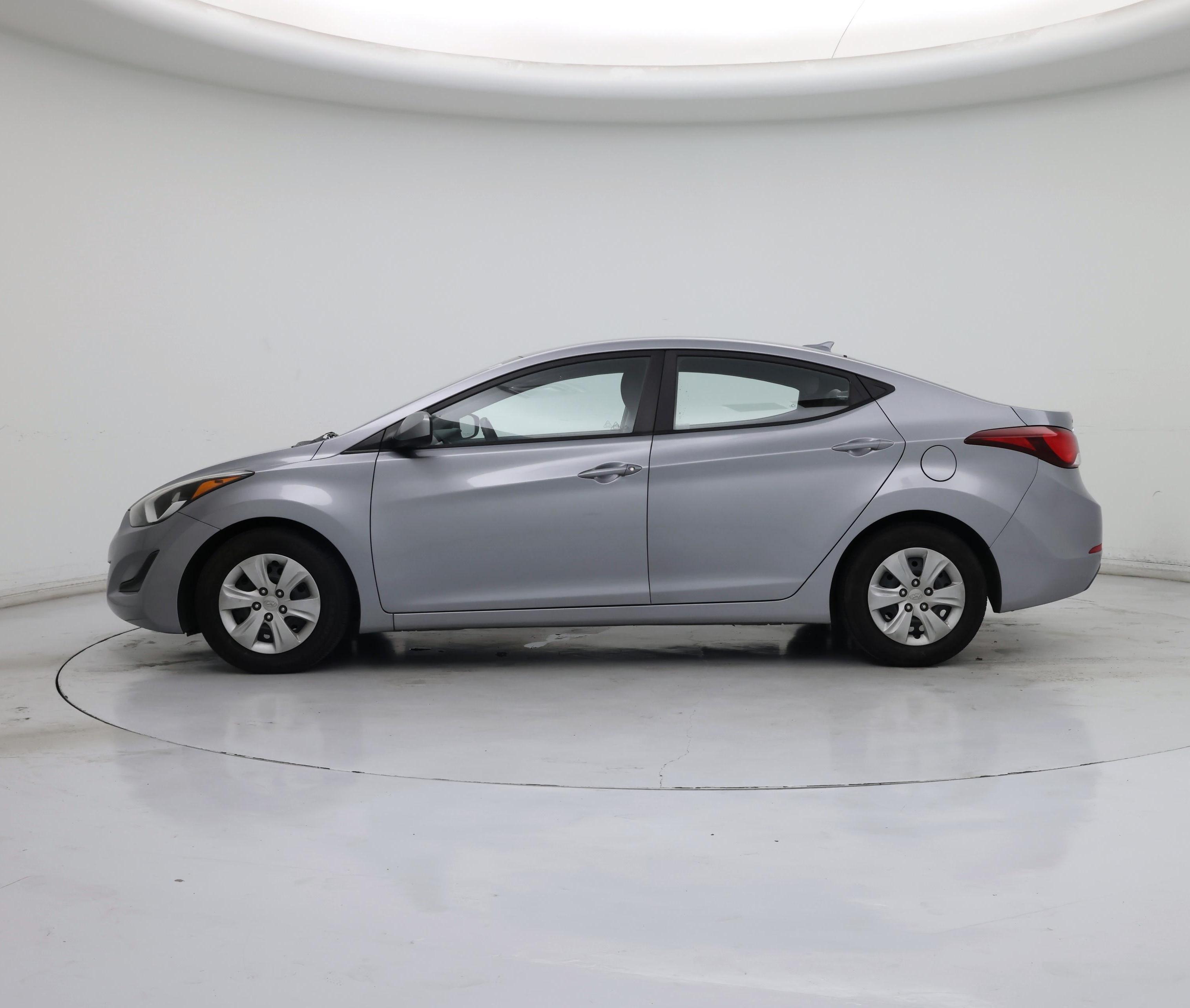 Thumbnail: 2016 Hyundai Elantra - 3
